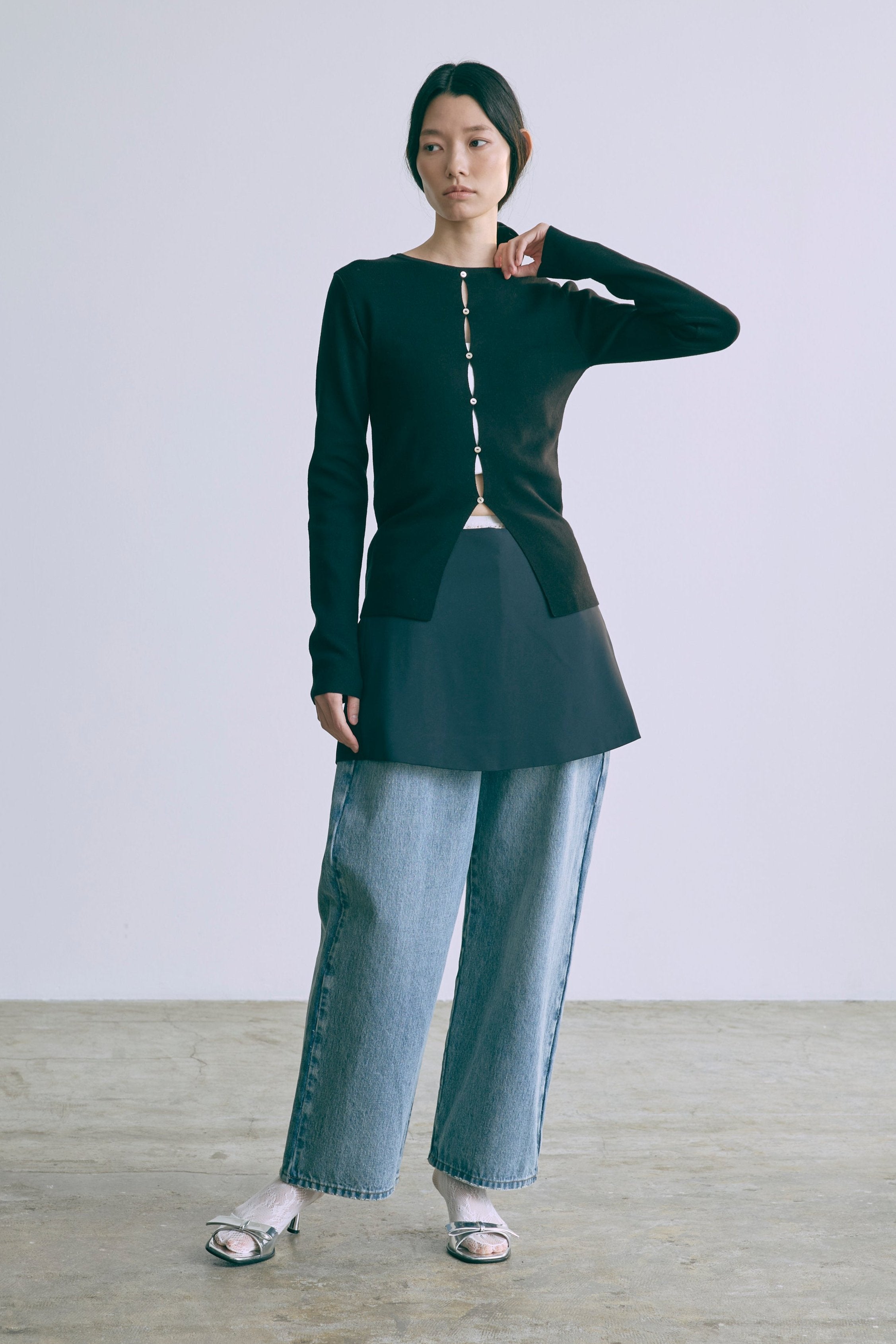 着用カラー:ブラック モデル身長:174cm