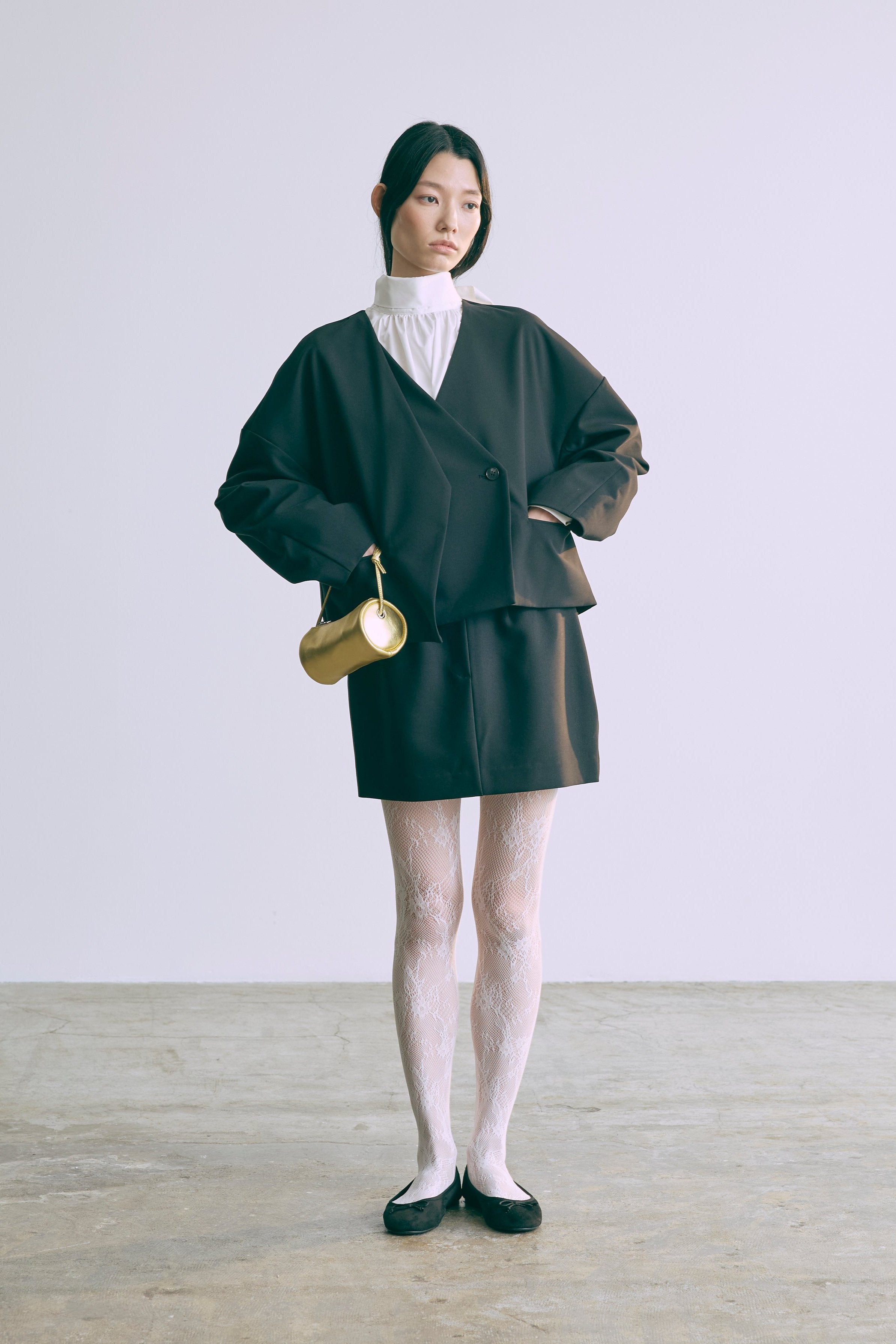 着用カラー:ホワイト モデル身長:174cm