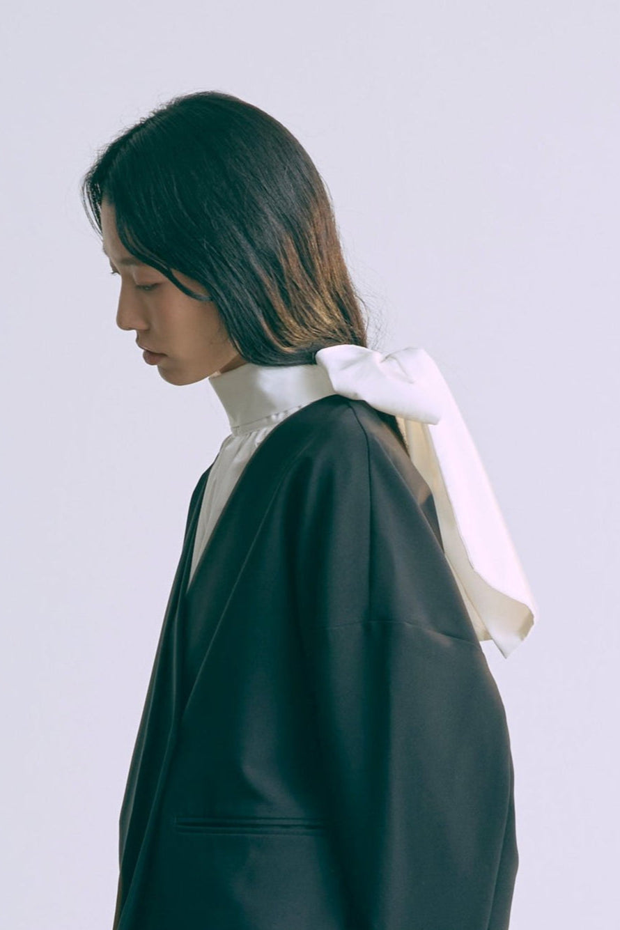 着用カラー:ホワイト モデル身長:174cm