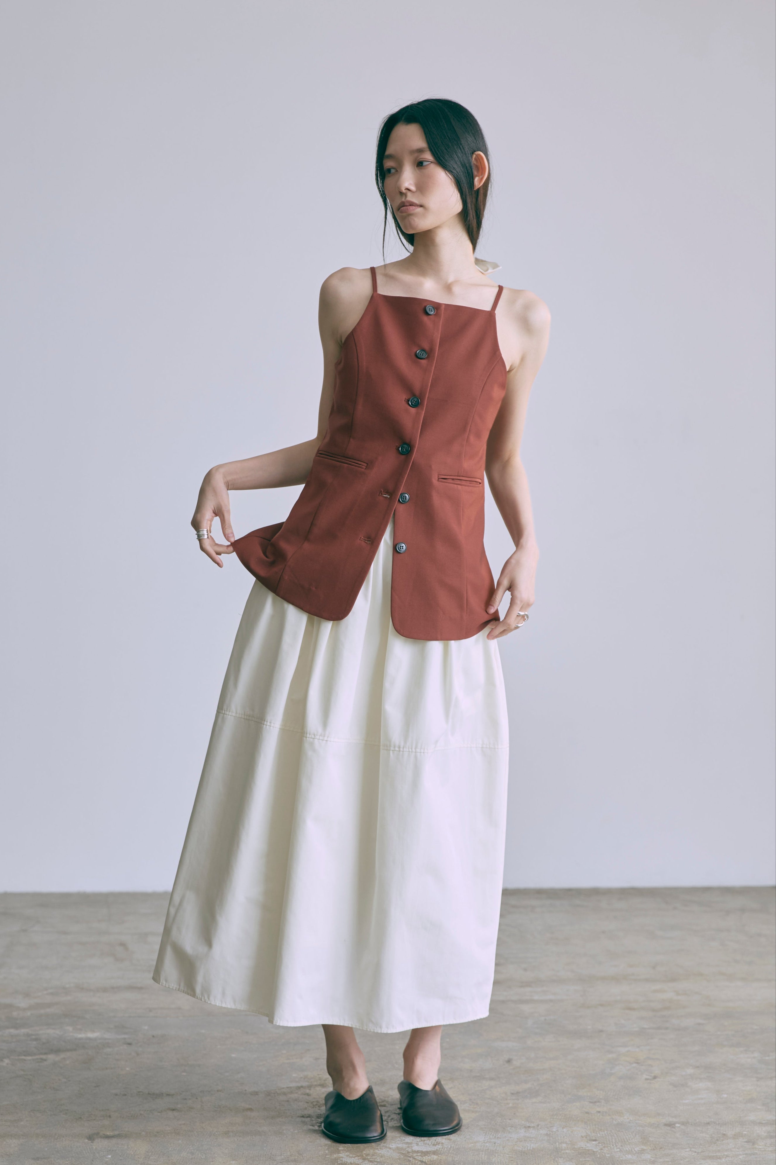 着用カラー:レッド モデル身長:174㎝