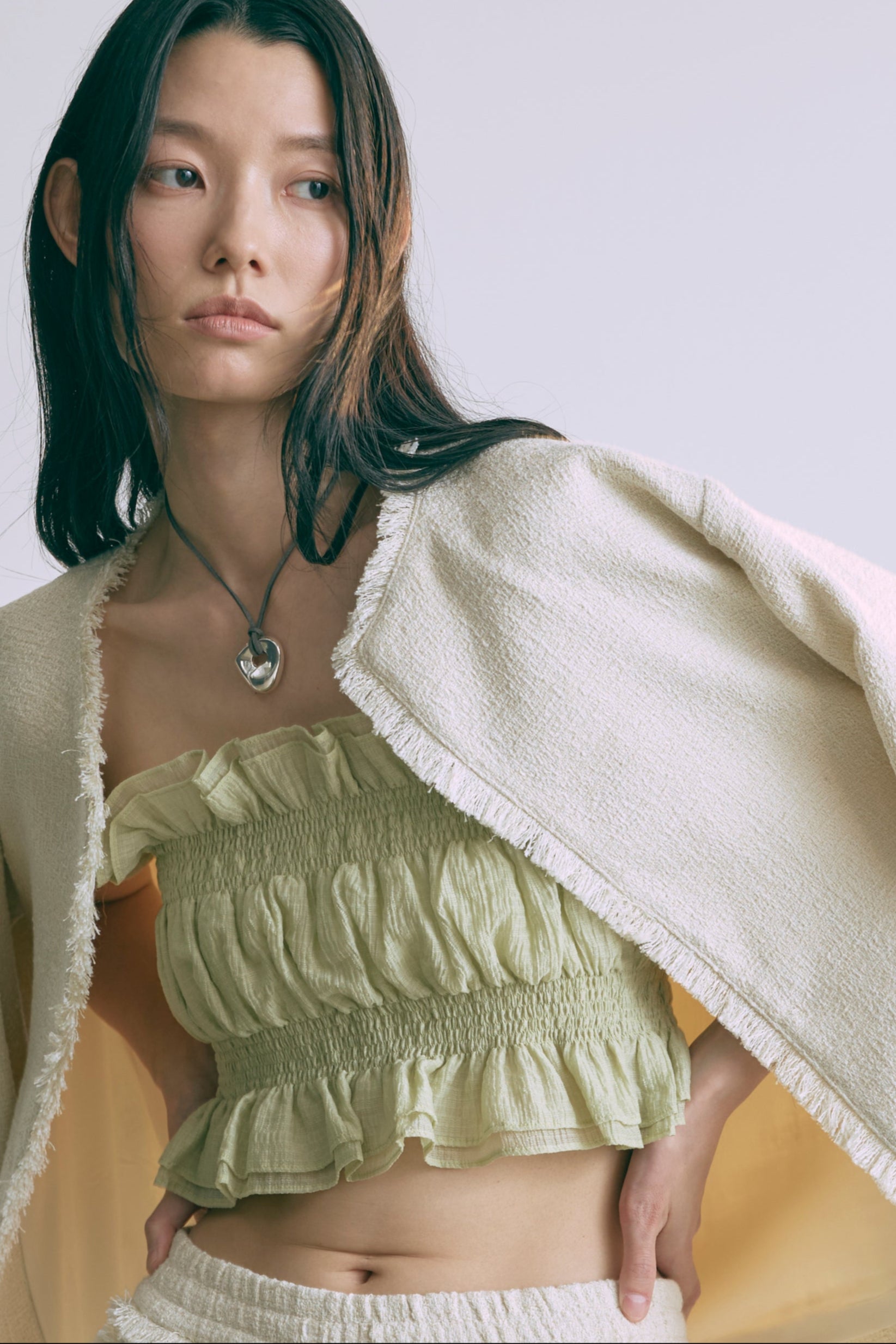 着用カラー:イエローグリーン モデル身長:174cm