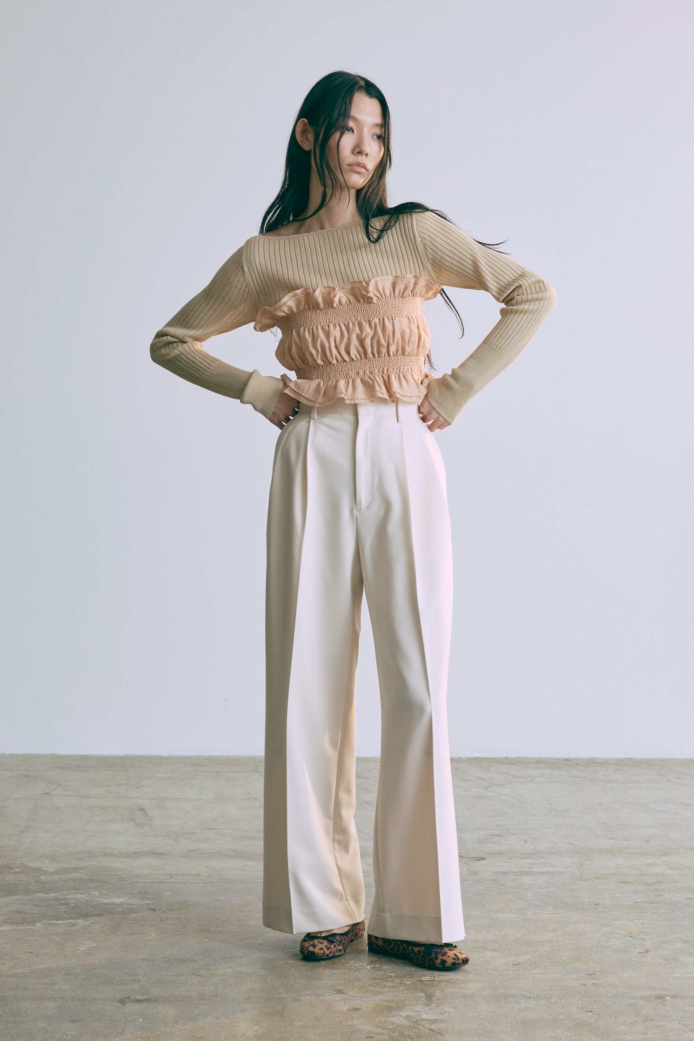 着用カラー:アイボリー 着用サイズ:1 モデル身長:174cm