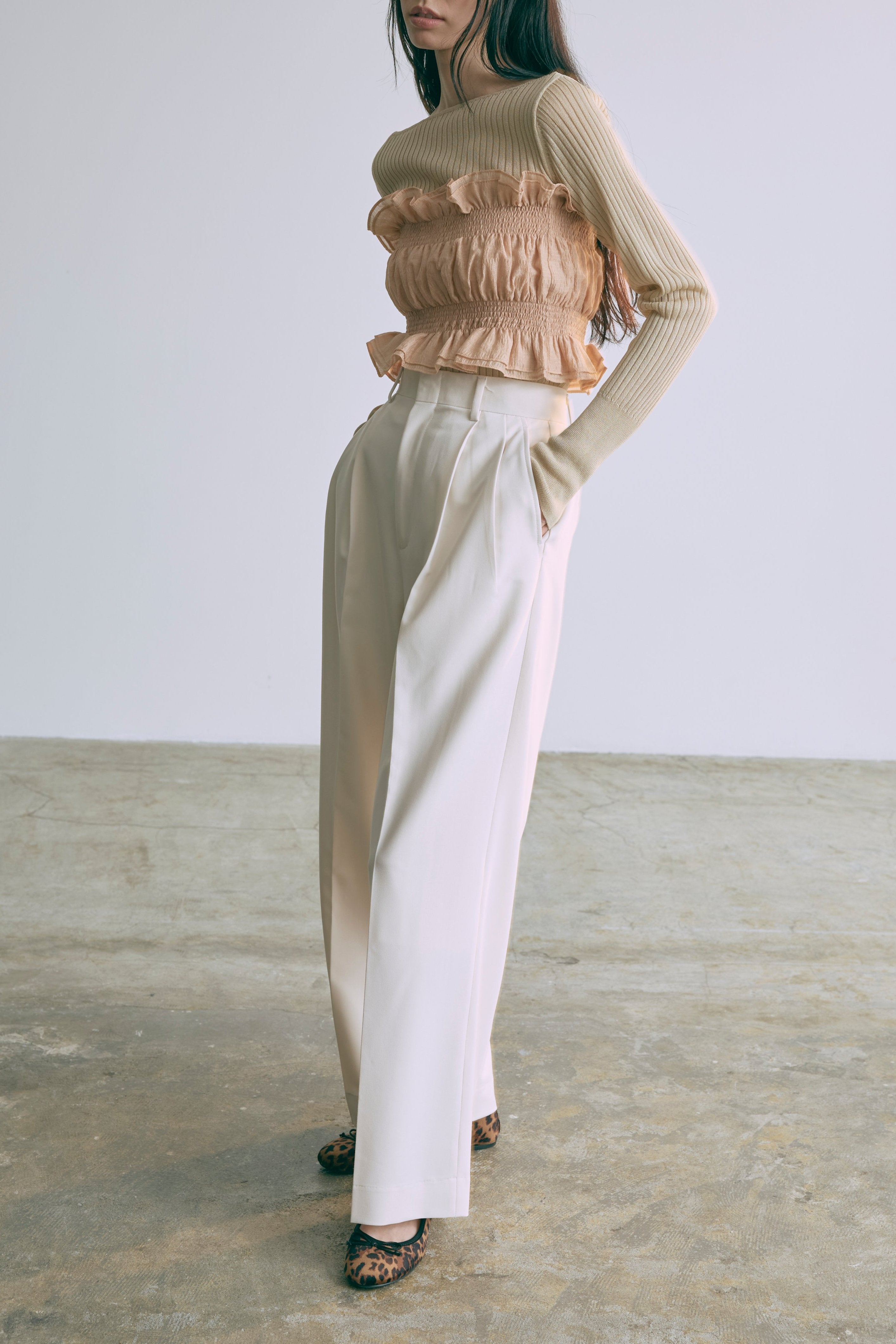 着用カラー:アイボリー 着用サイズ:1 モデル身長:174cm