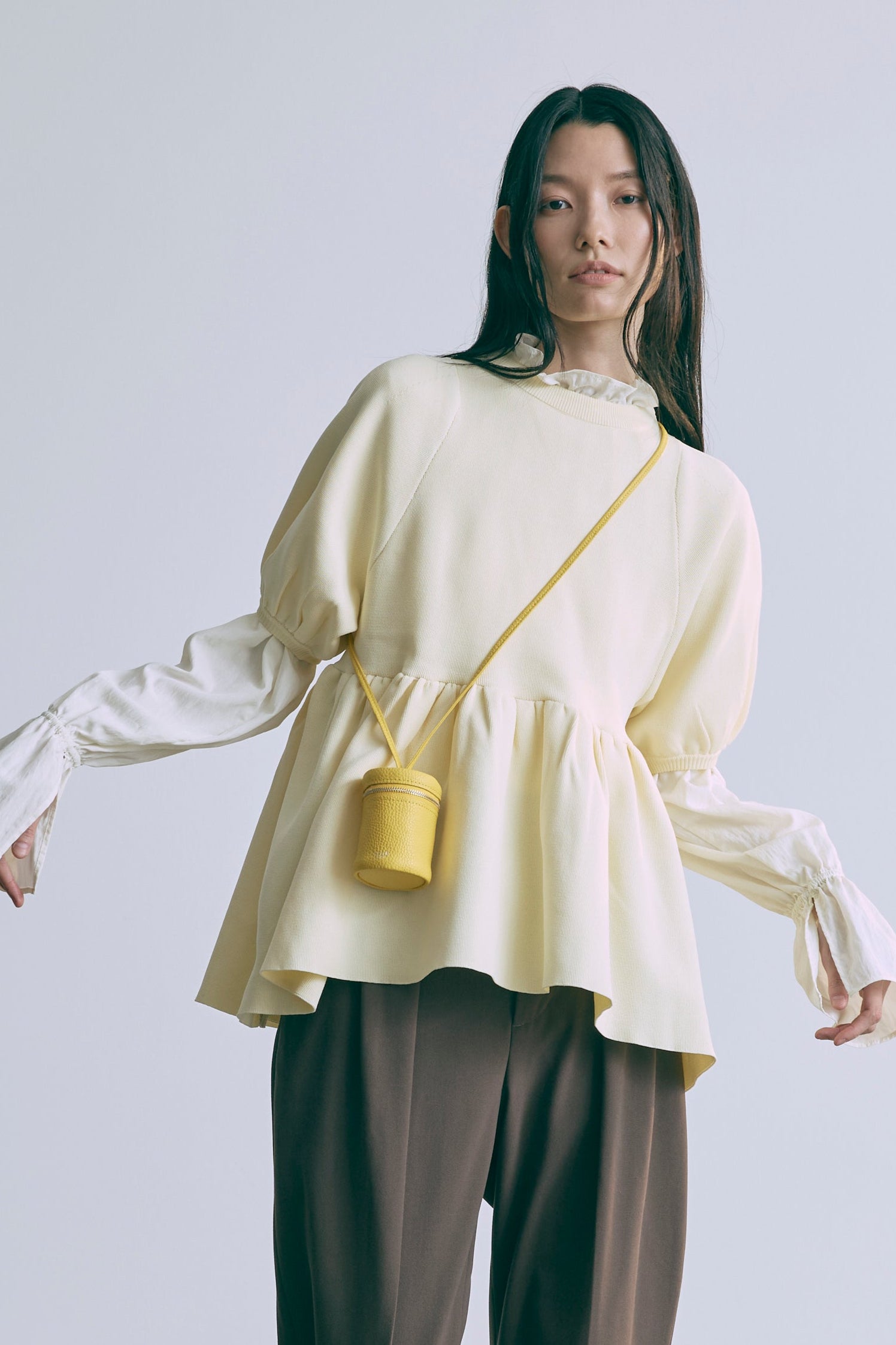 着用カラー:イエロー モデル身長:174cm