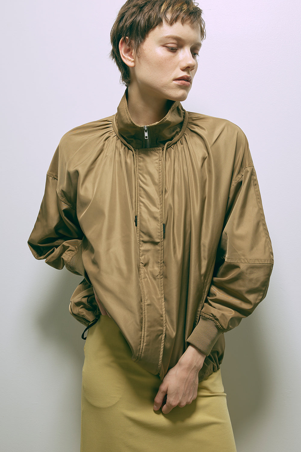 着用カラー:キャメル モデル身長:178cm