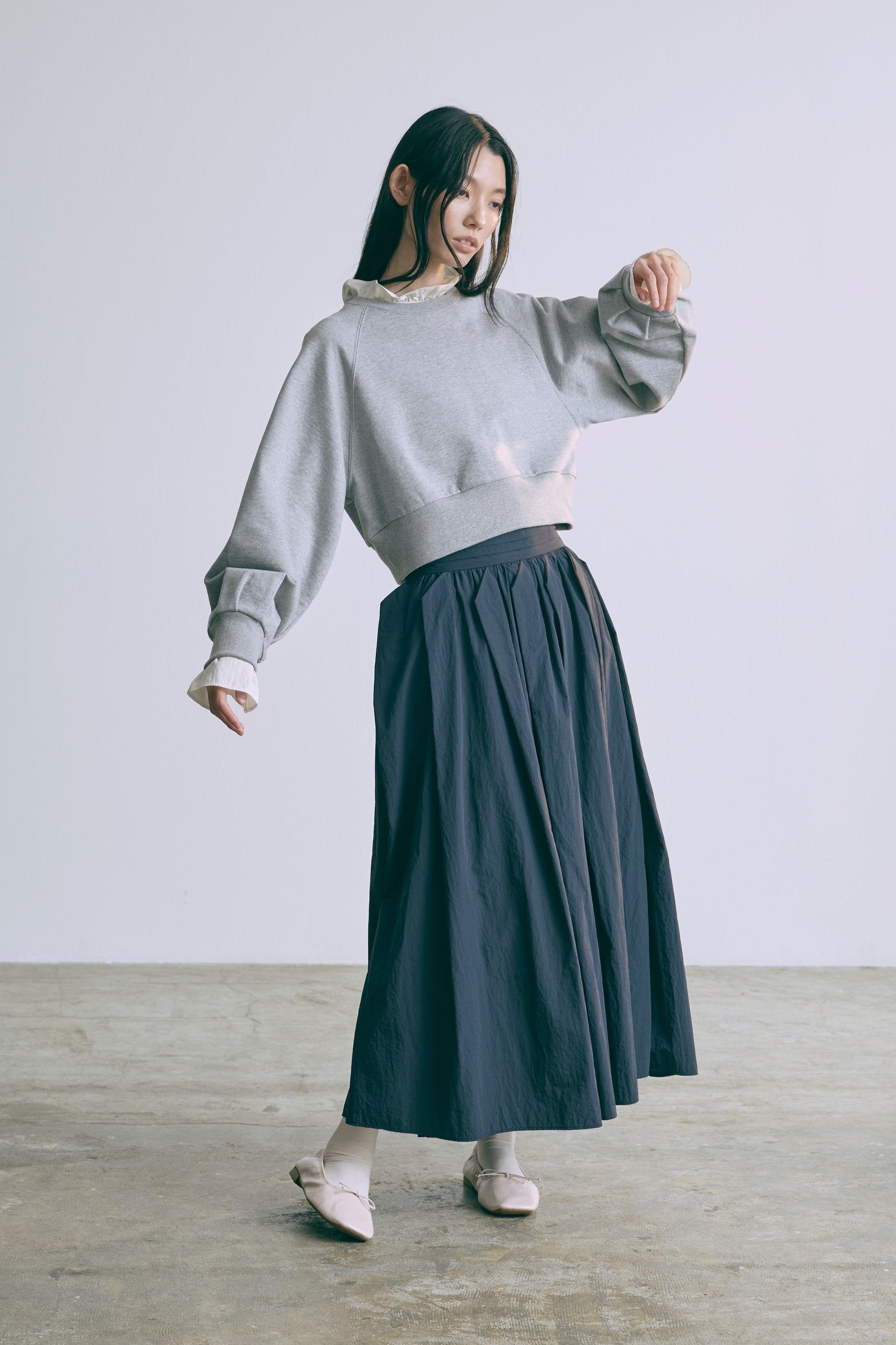 着用カラー:ネイビー モデル身長:174cm