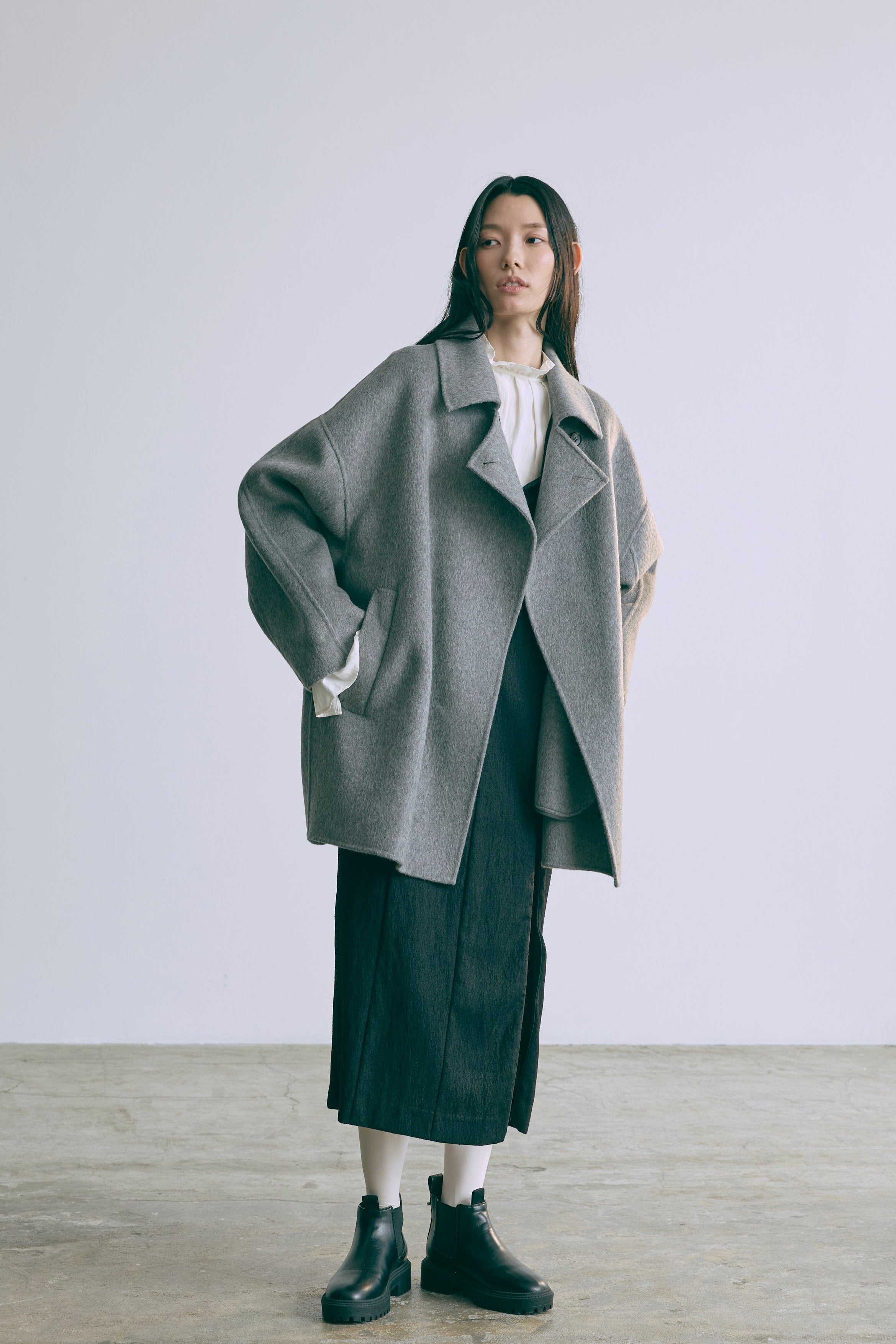 着用カラー:杢グレー モデル身長:174cm