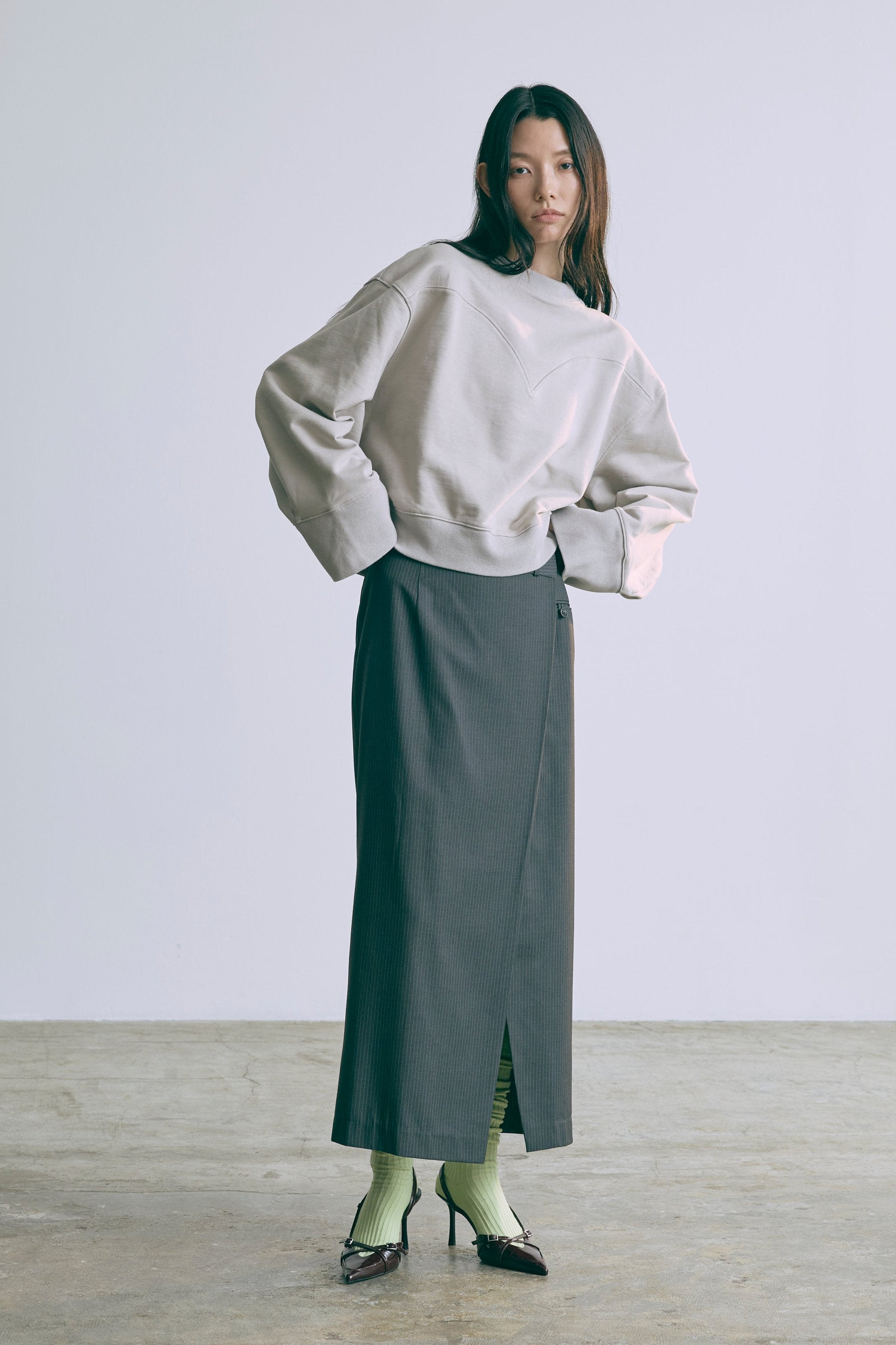 着用カラー:グレー モデル身長:174cm