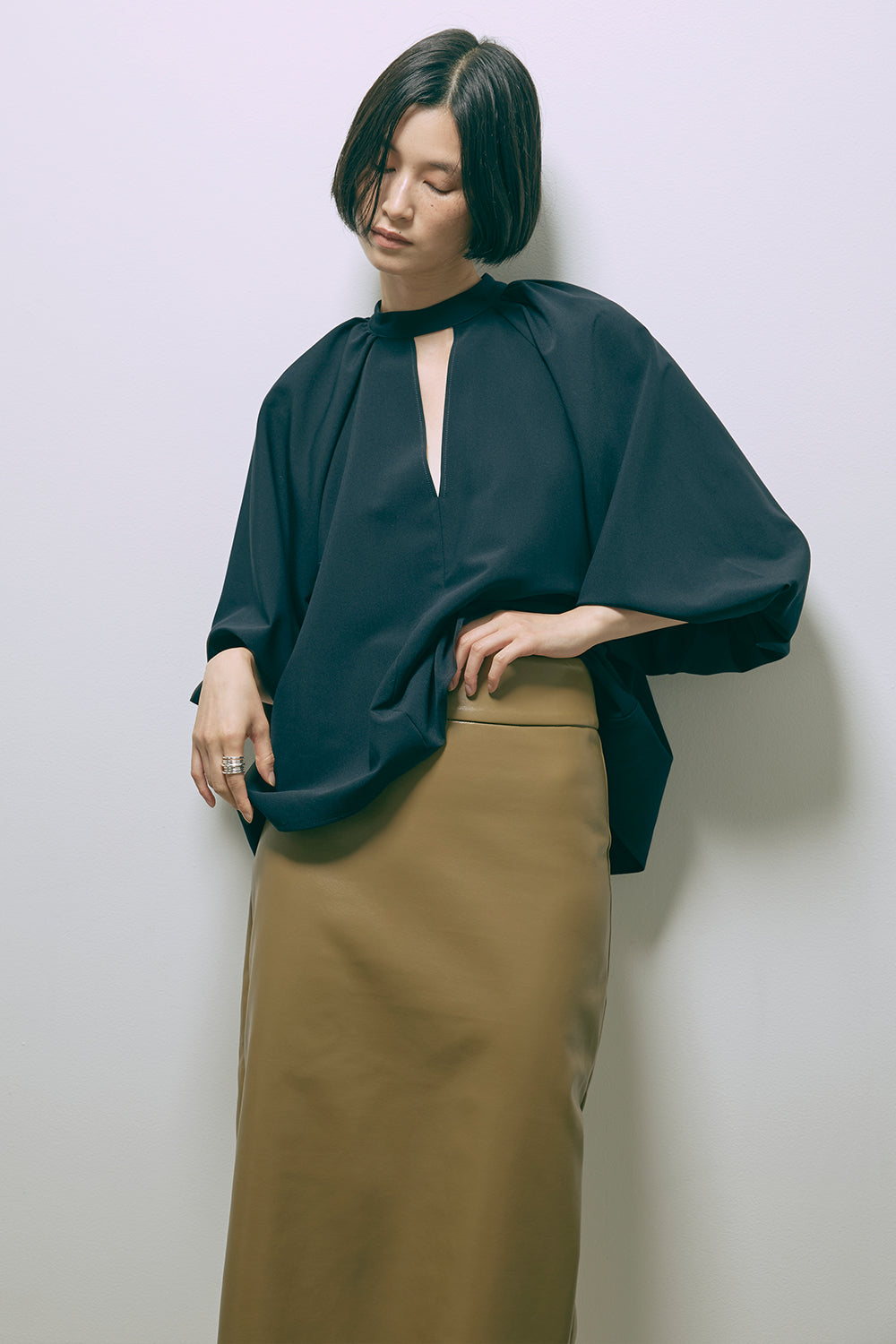 着用カラー:キャメル モデル身長:170cm