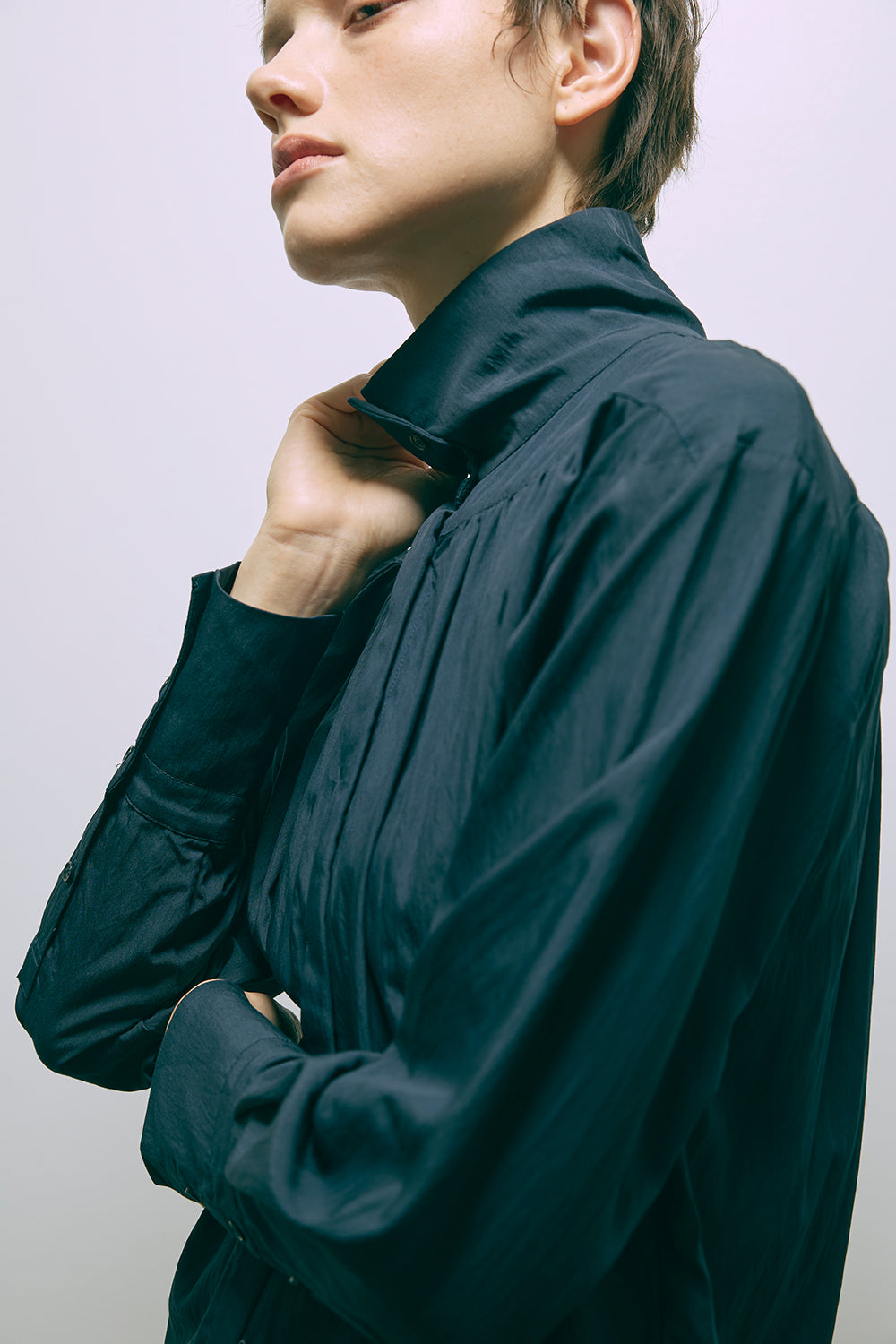 着用カラー:ネイビー モデル身長:178cm