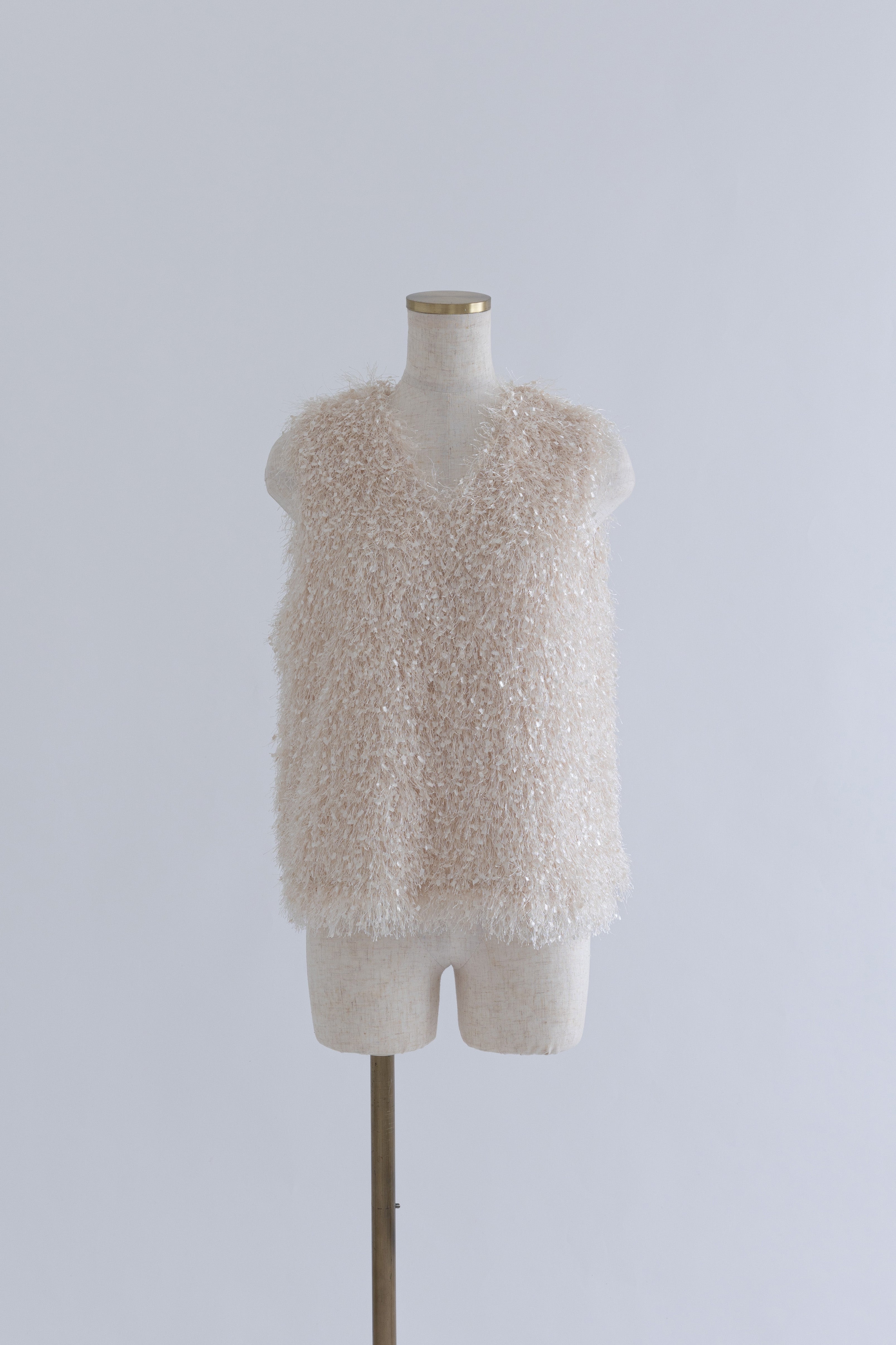 着用カラー:アイボリー