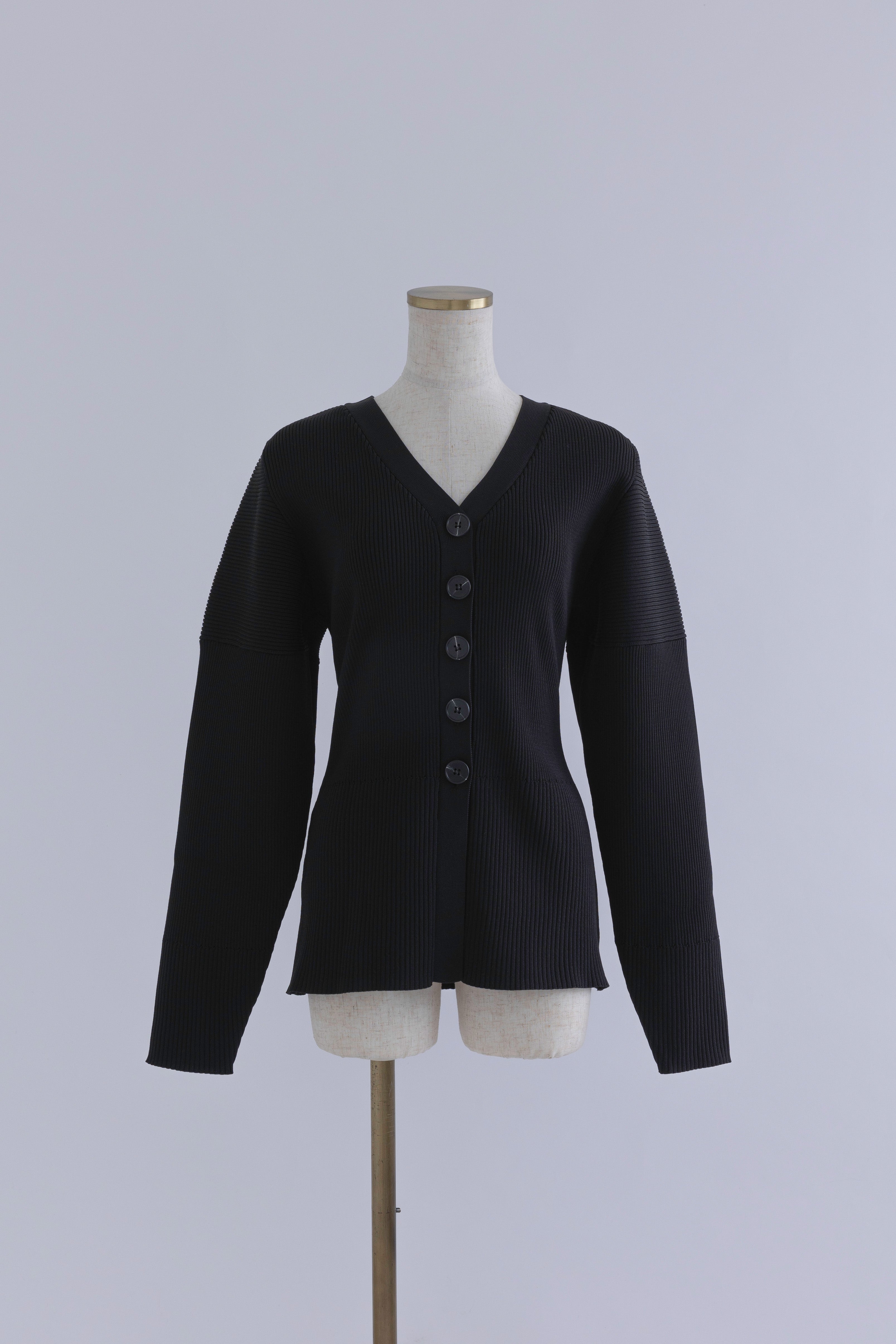 着用カラー:ブラック