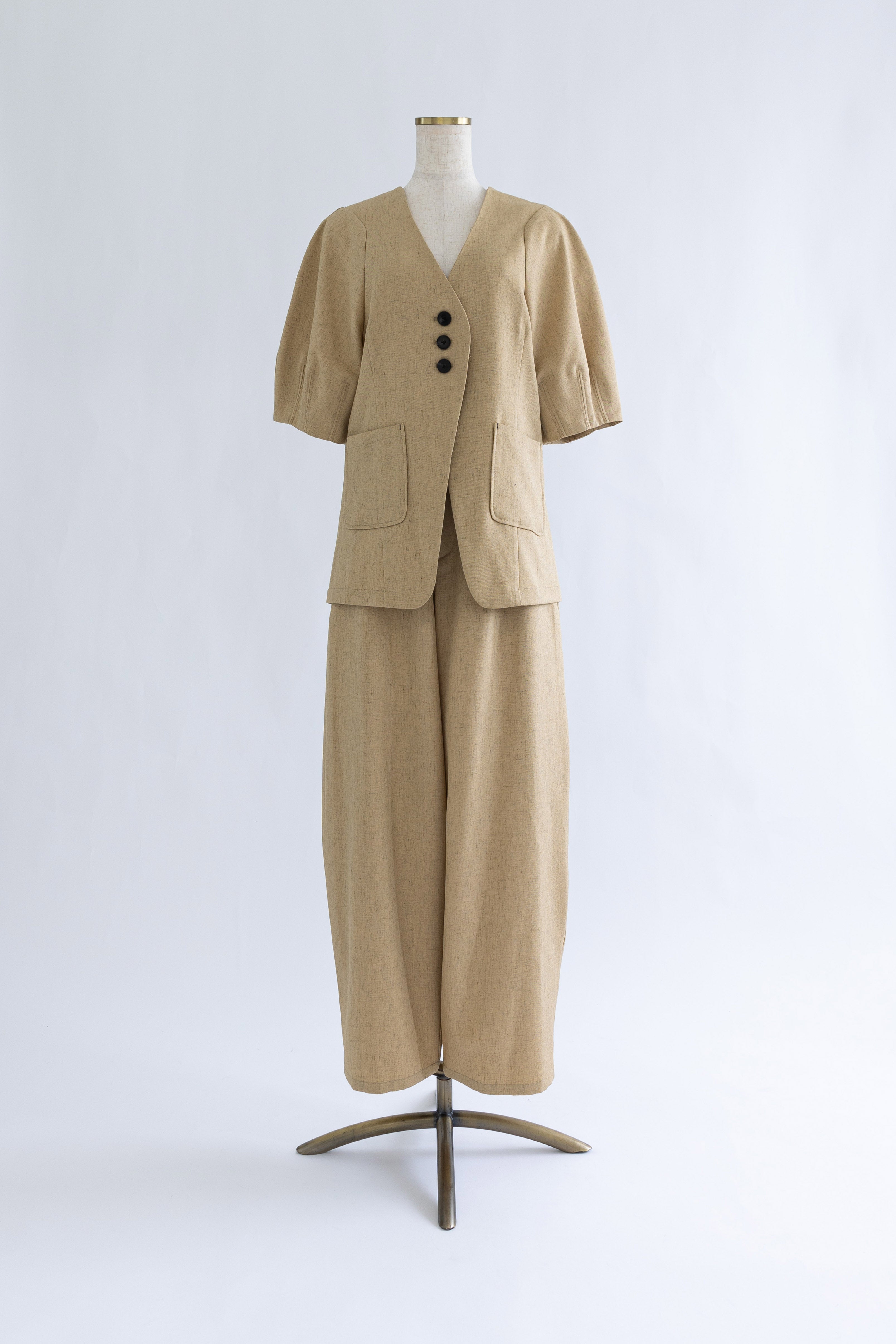 着用カラー:イエロー