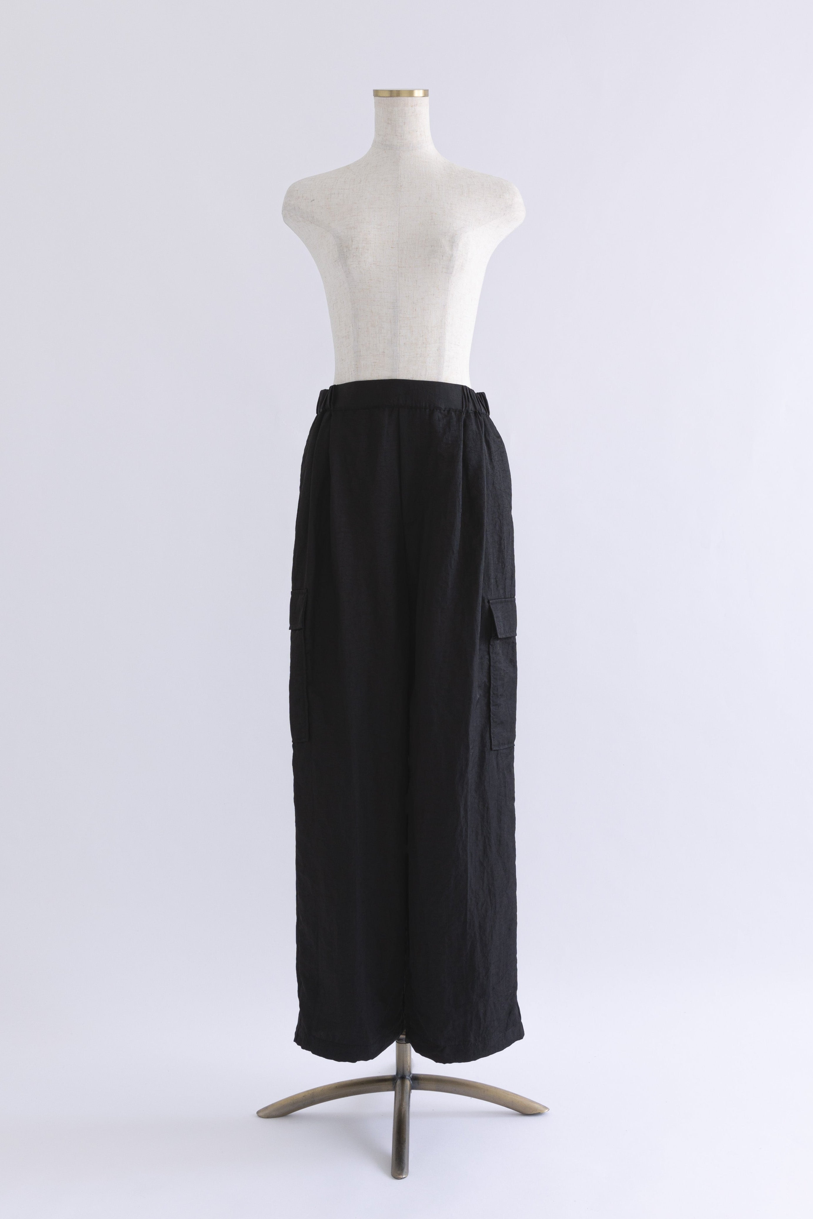 着用カラー:ブラック