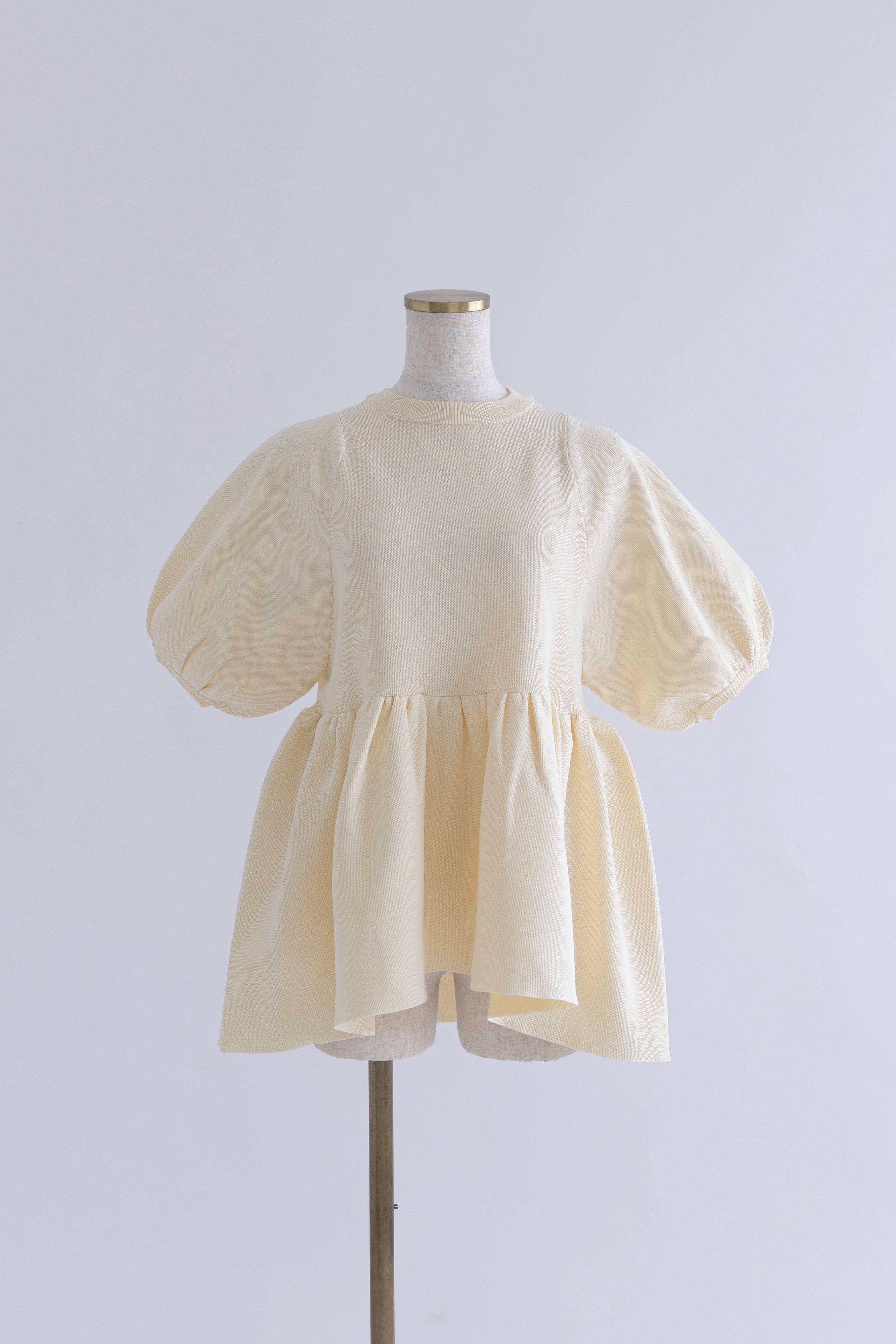 着用カラー:イエロー