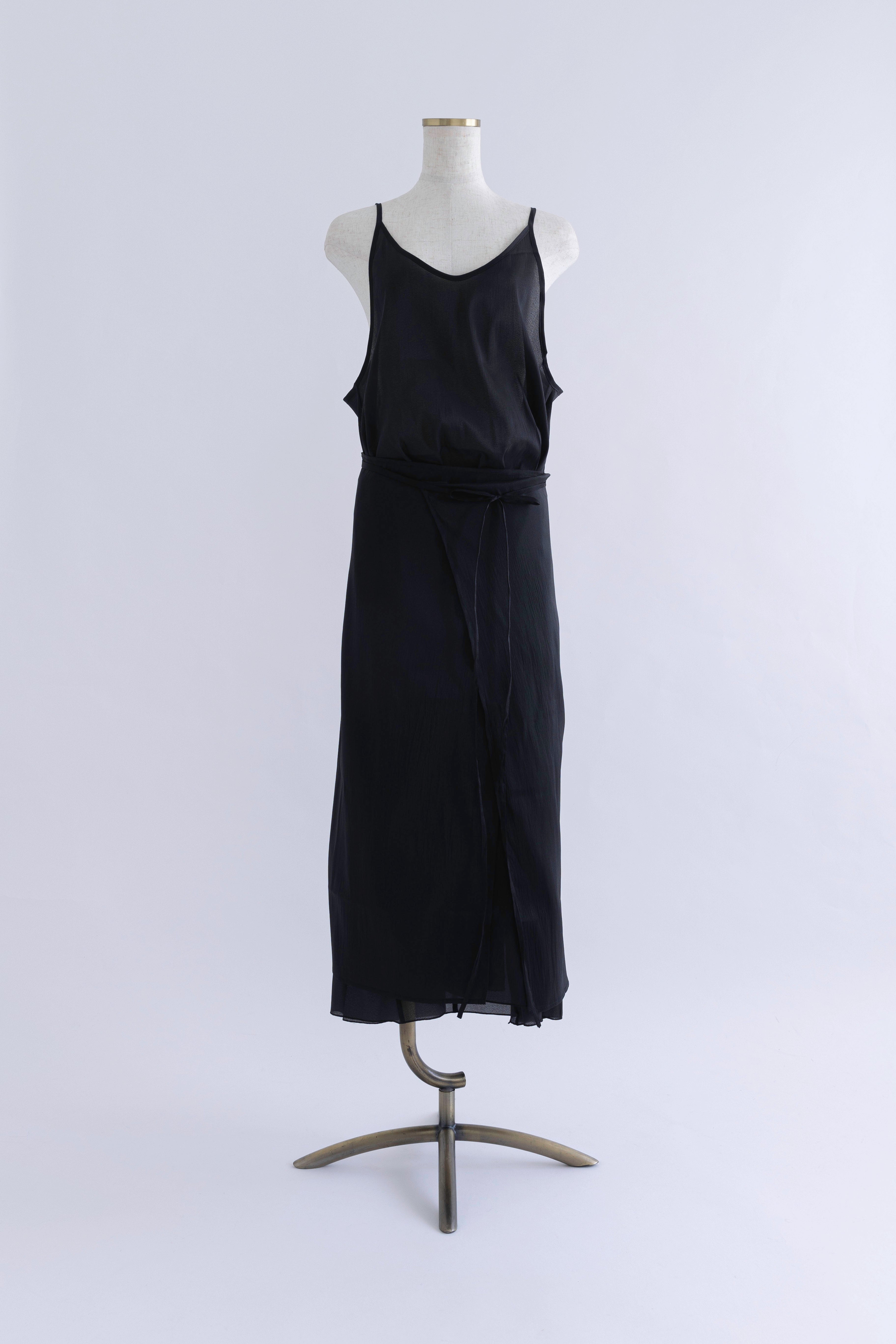 着用カラー:ブラック