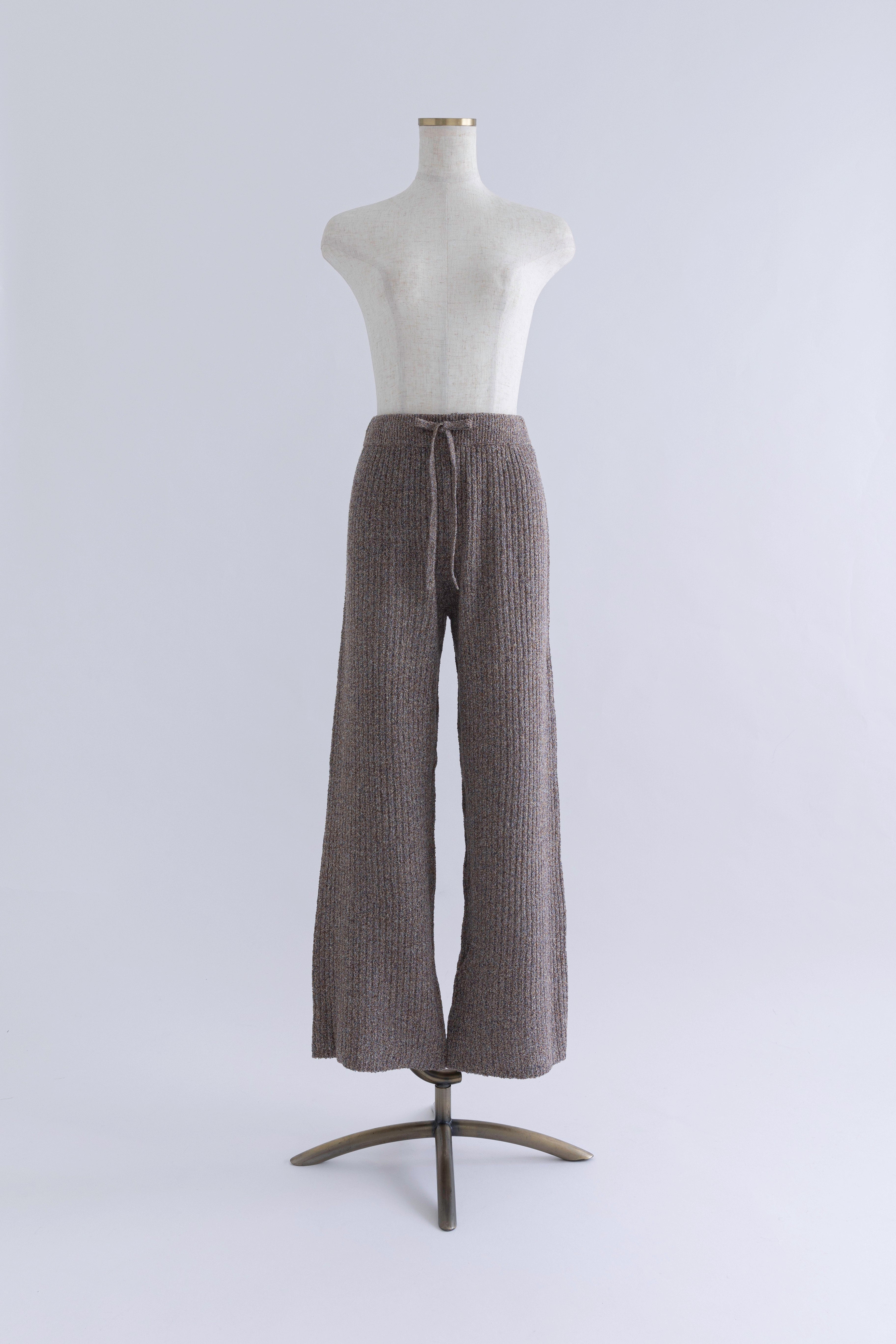 着用カラー:ブラウン