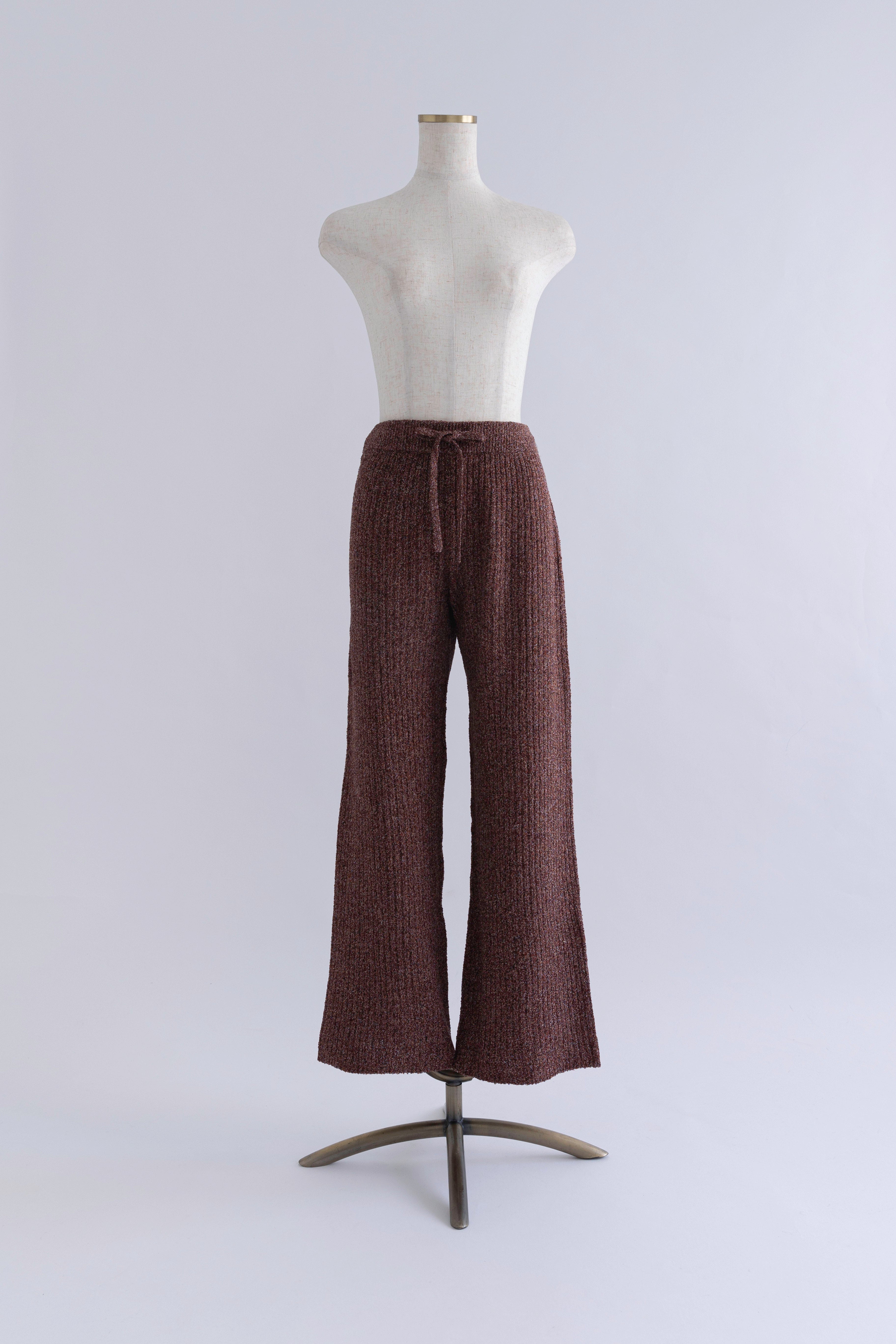 着用カラー:レッド