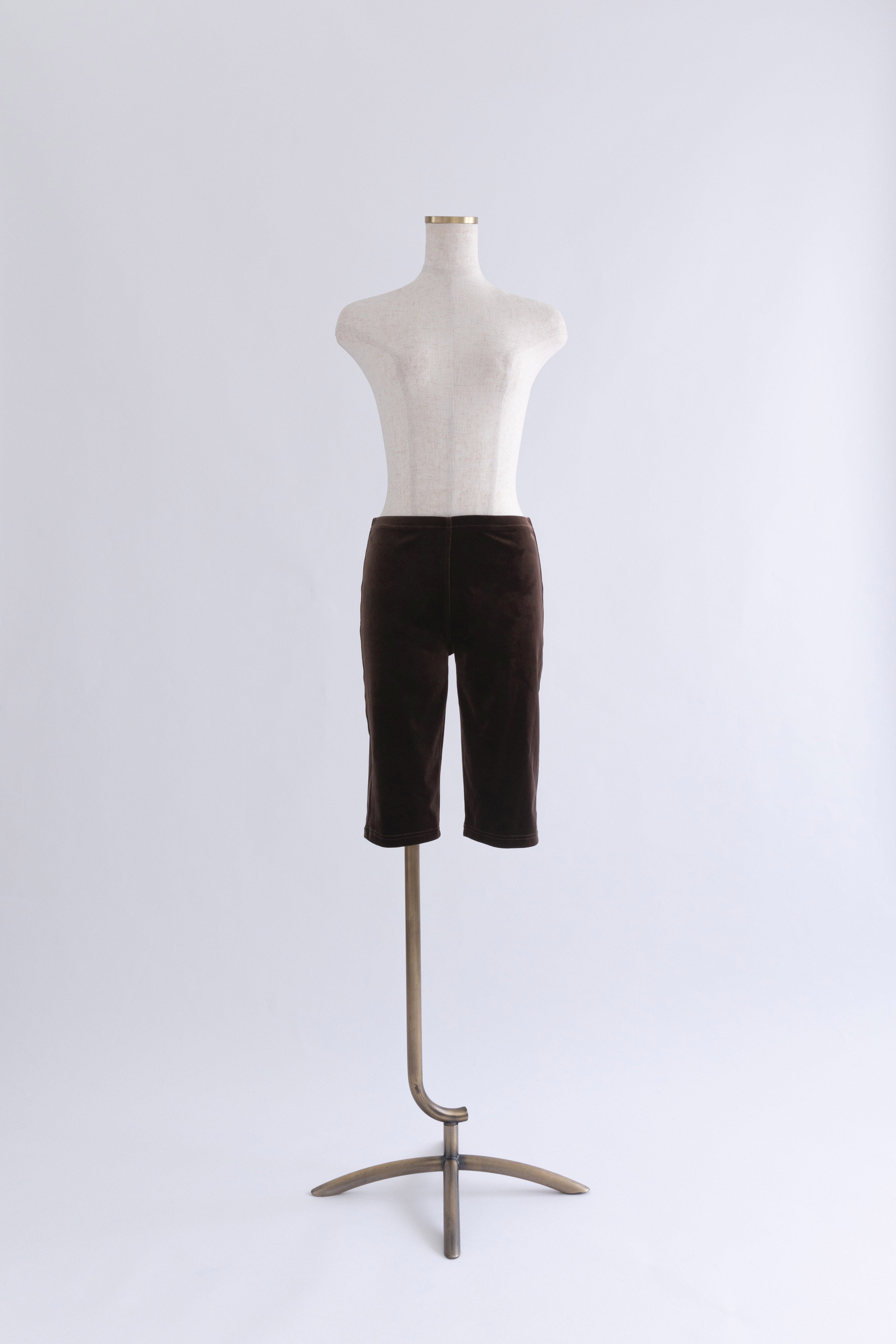 着用カラー:ブラウン