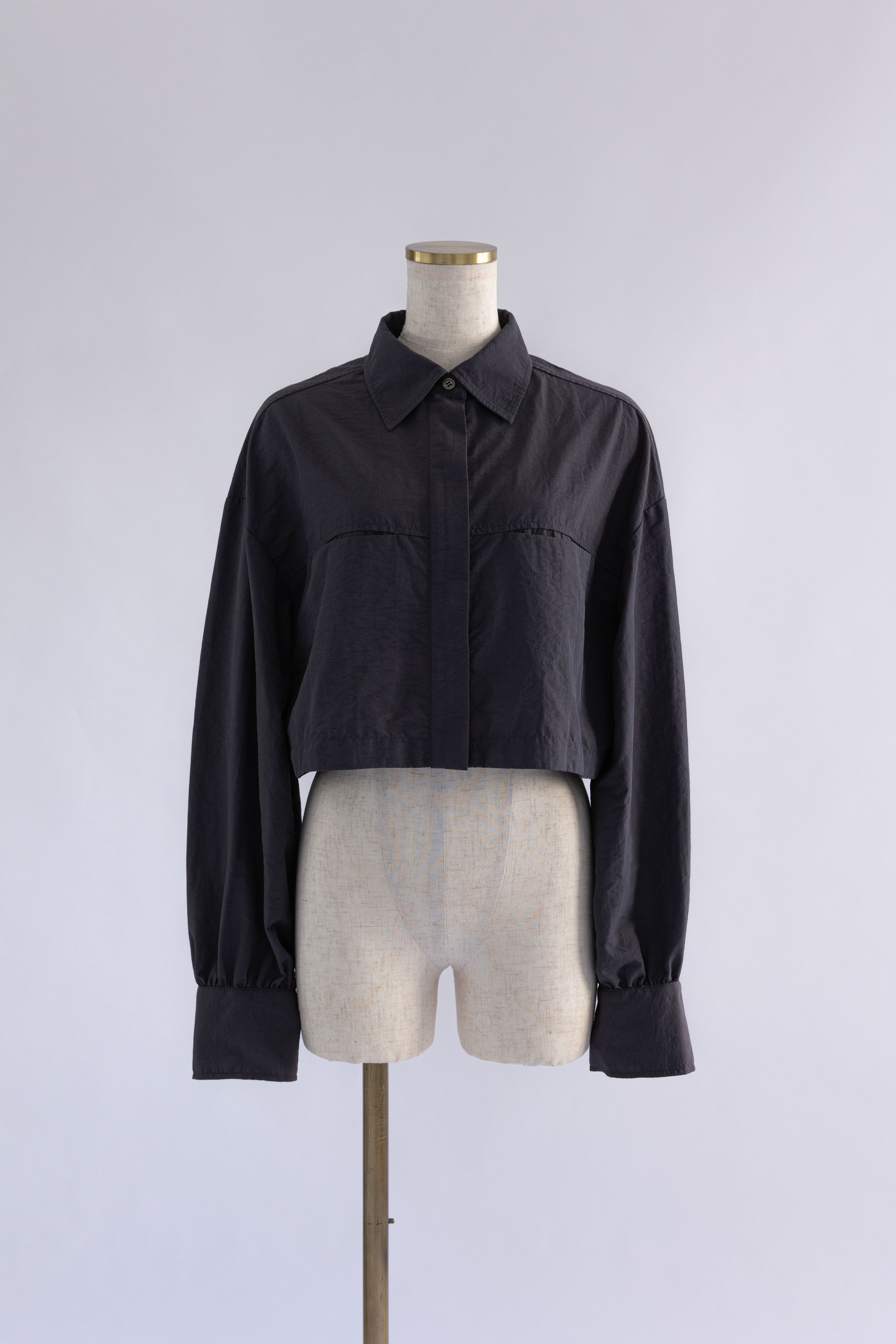 着用カラー:グレー