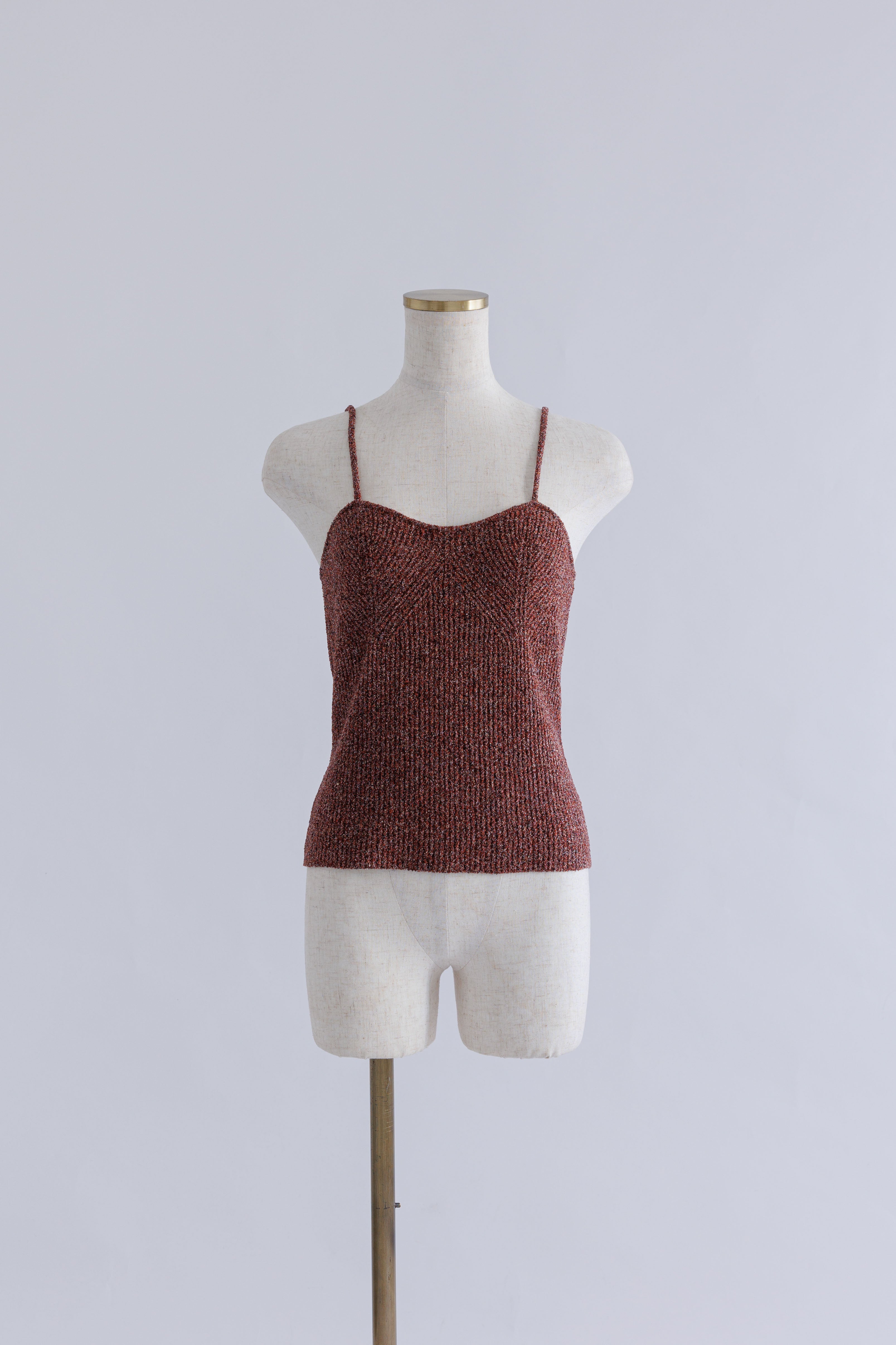 着用カラー:レッド