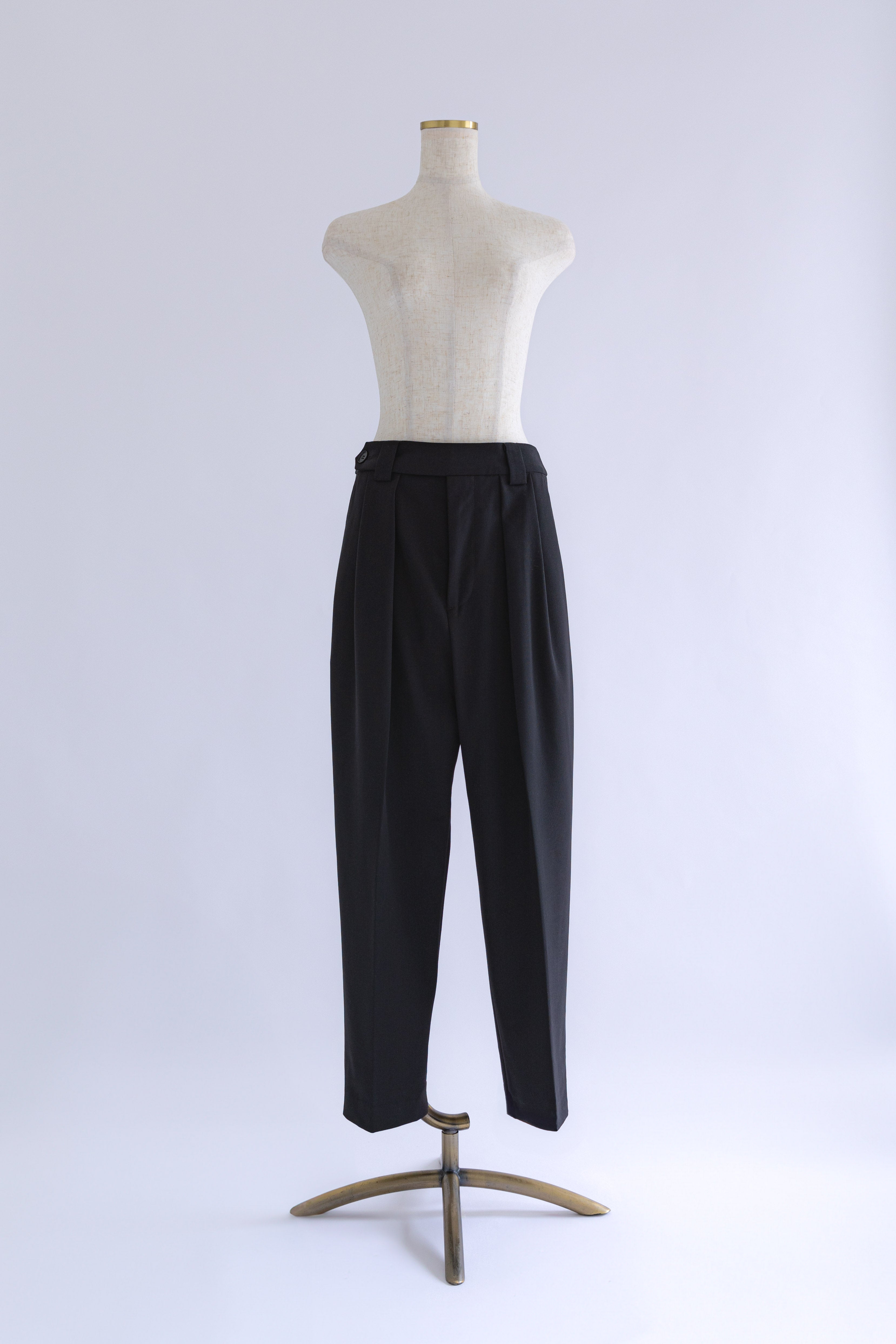 着用カラー:ブラック