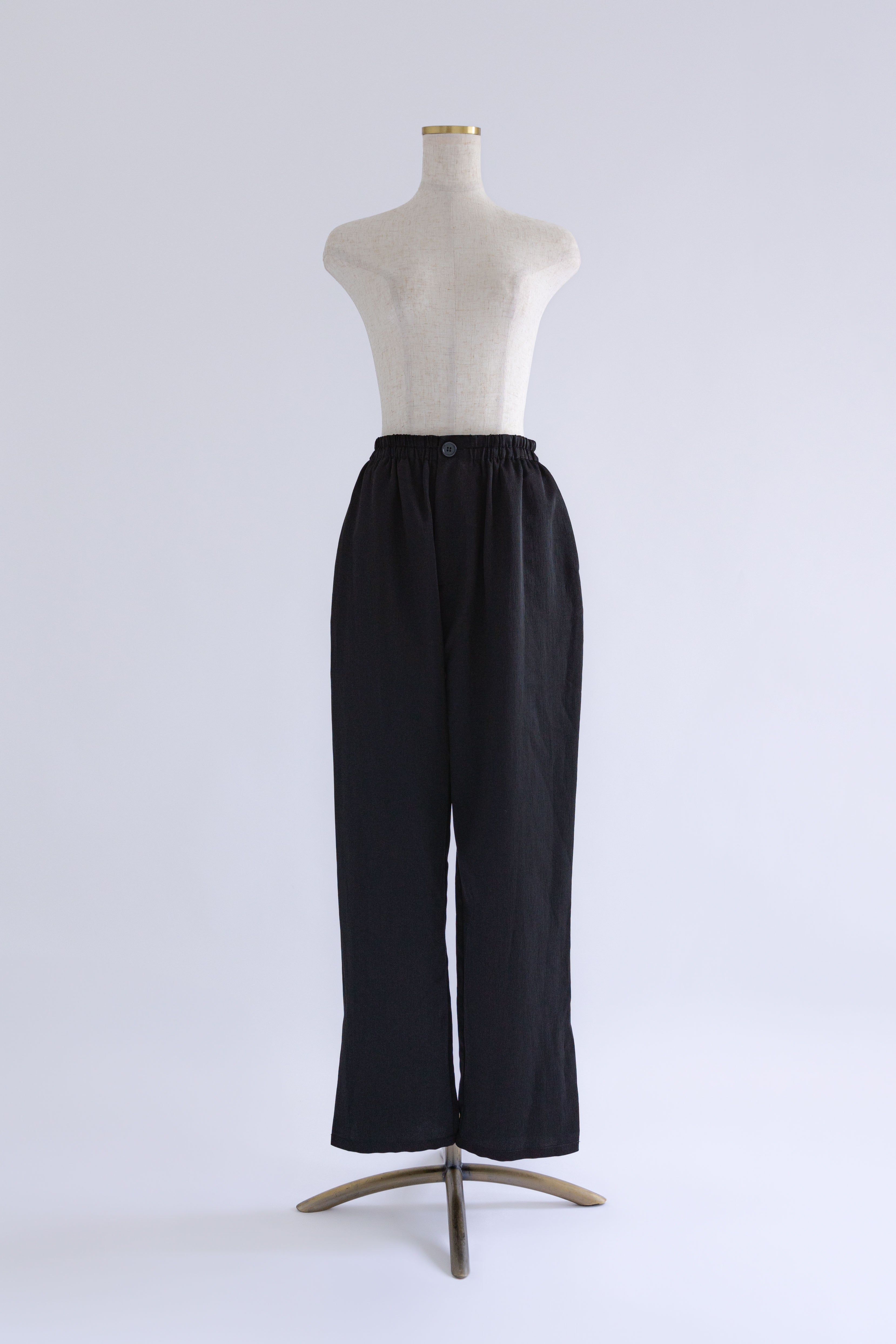 着用カラー:ブラック