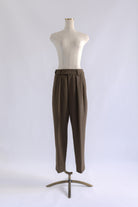 着用カラー:ブラウン