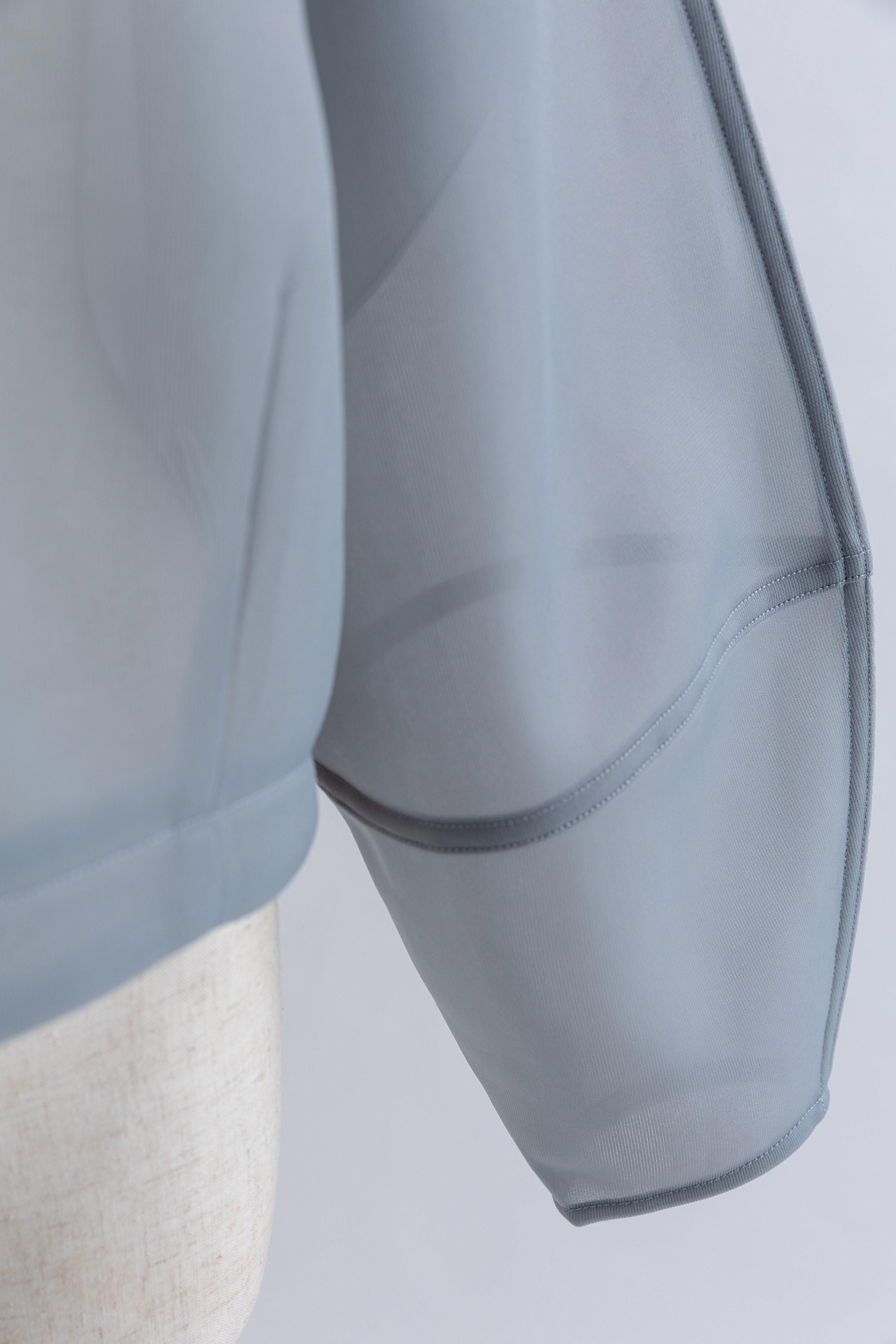 Textured Sheer Cocoon Pullover ブラック