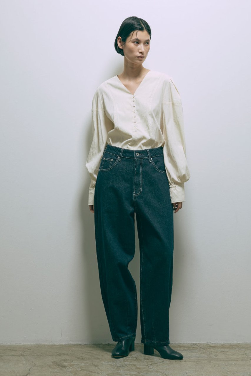 着用カラー:アイボリー モデル身長:170cm