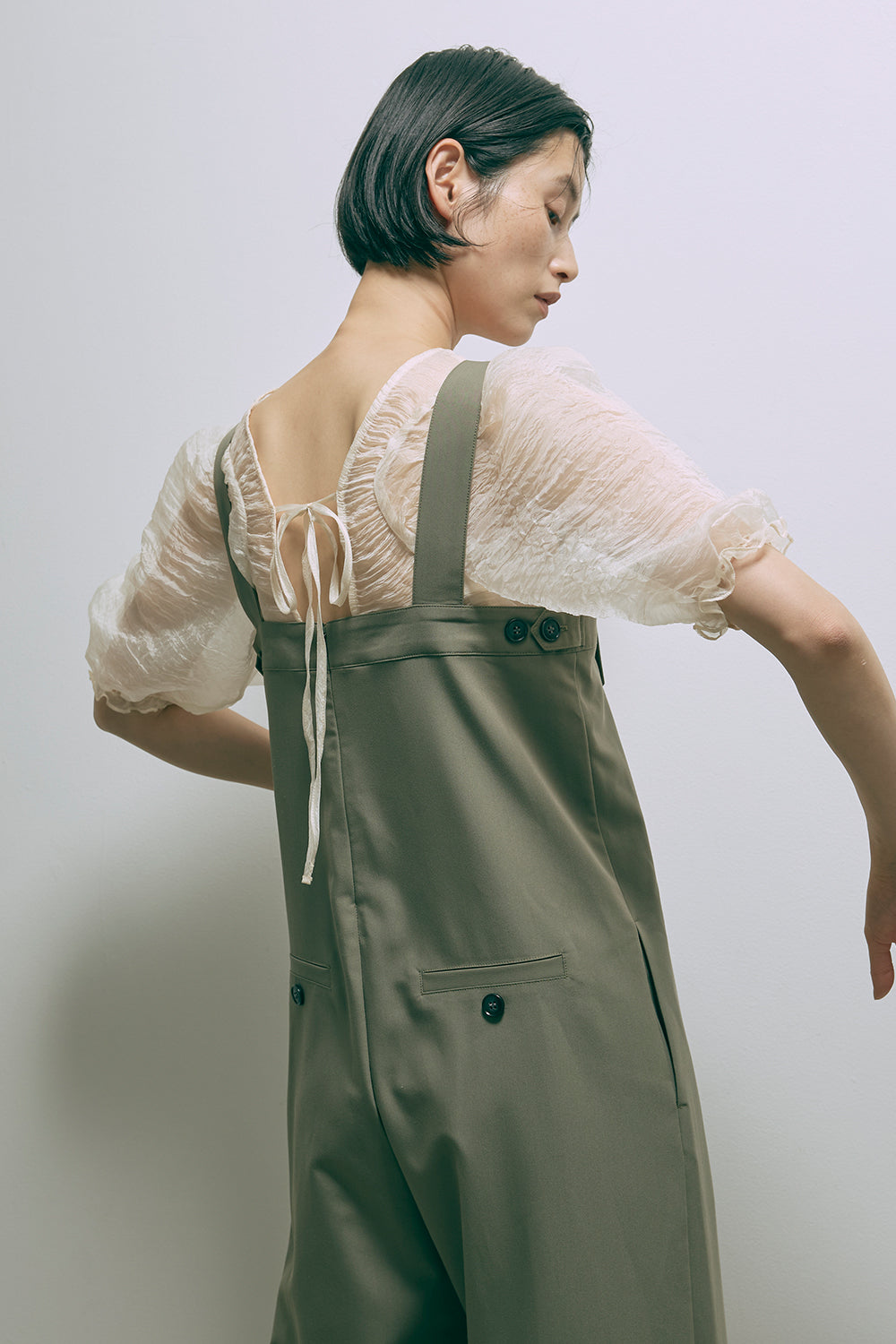 着用カラー:カーキ モデル身長:170cm