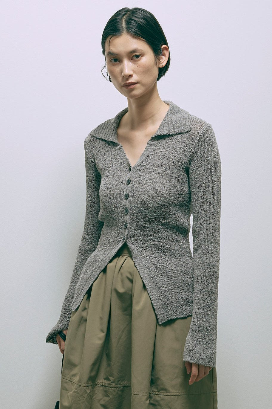 着用カラー:杢グレー モデル身長:170cm