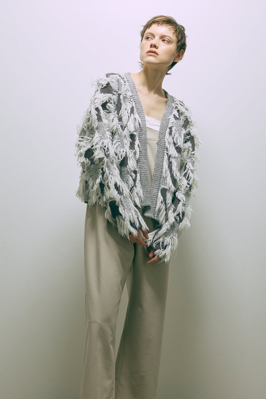 着用カラー:グレージュ モデル身長:178cm