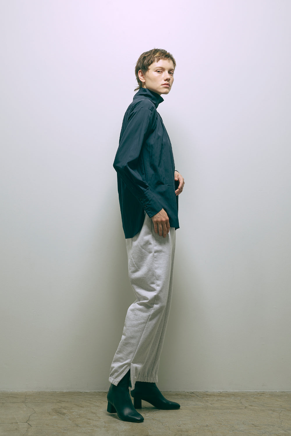 着用カラー:ネイビー モデル身長:178cm