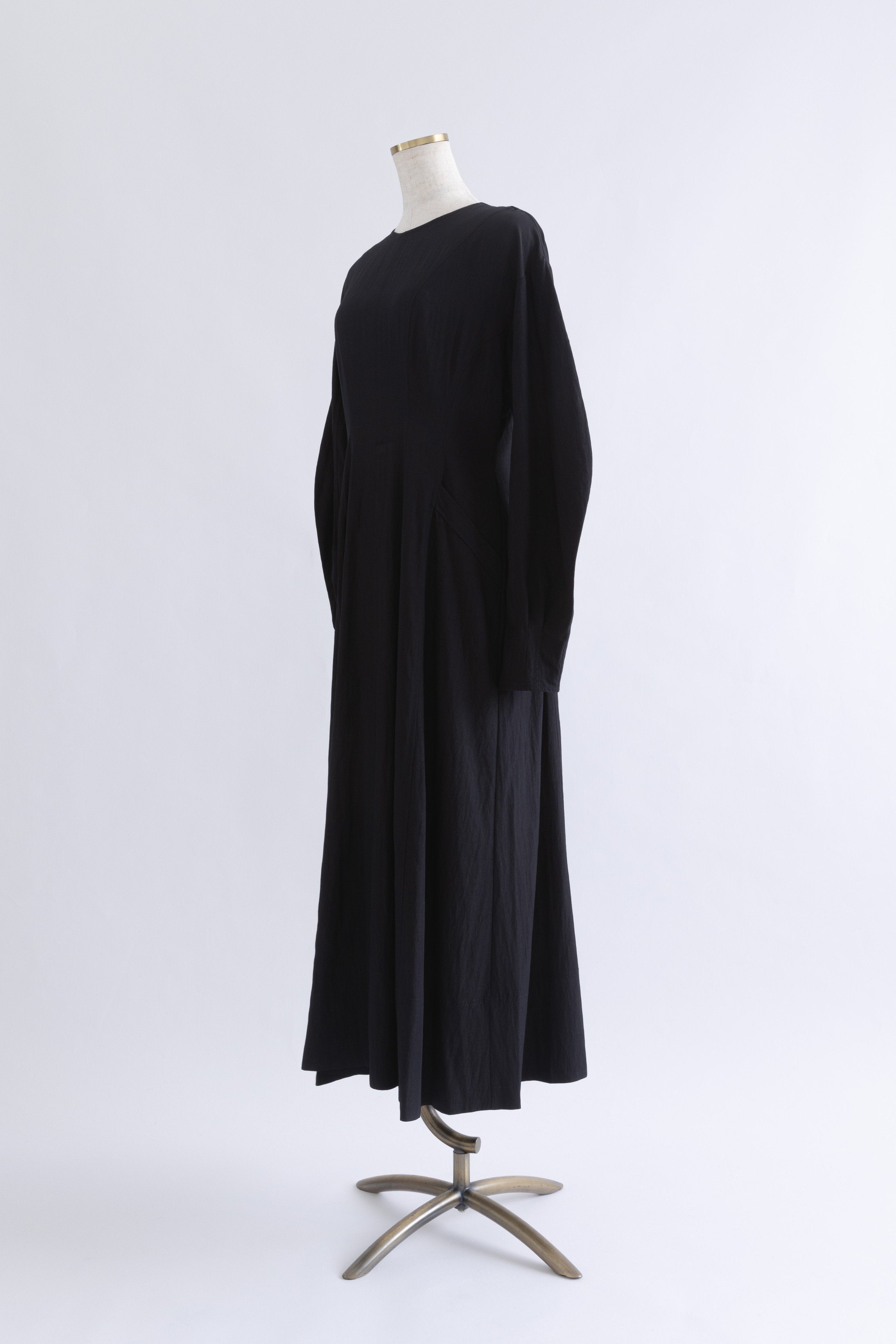 Volume Sleeve Soft Flare Dress