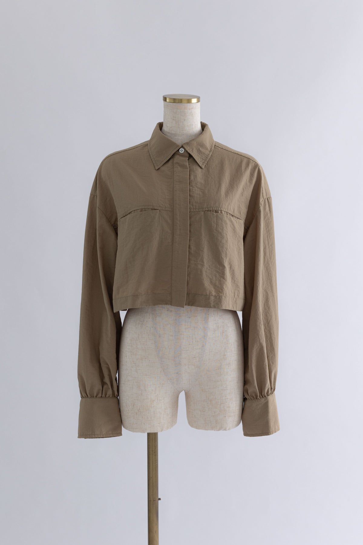 Cropped Shirt Jacket ベージュ