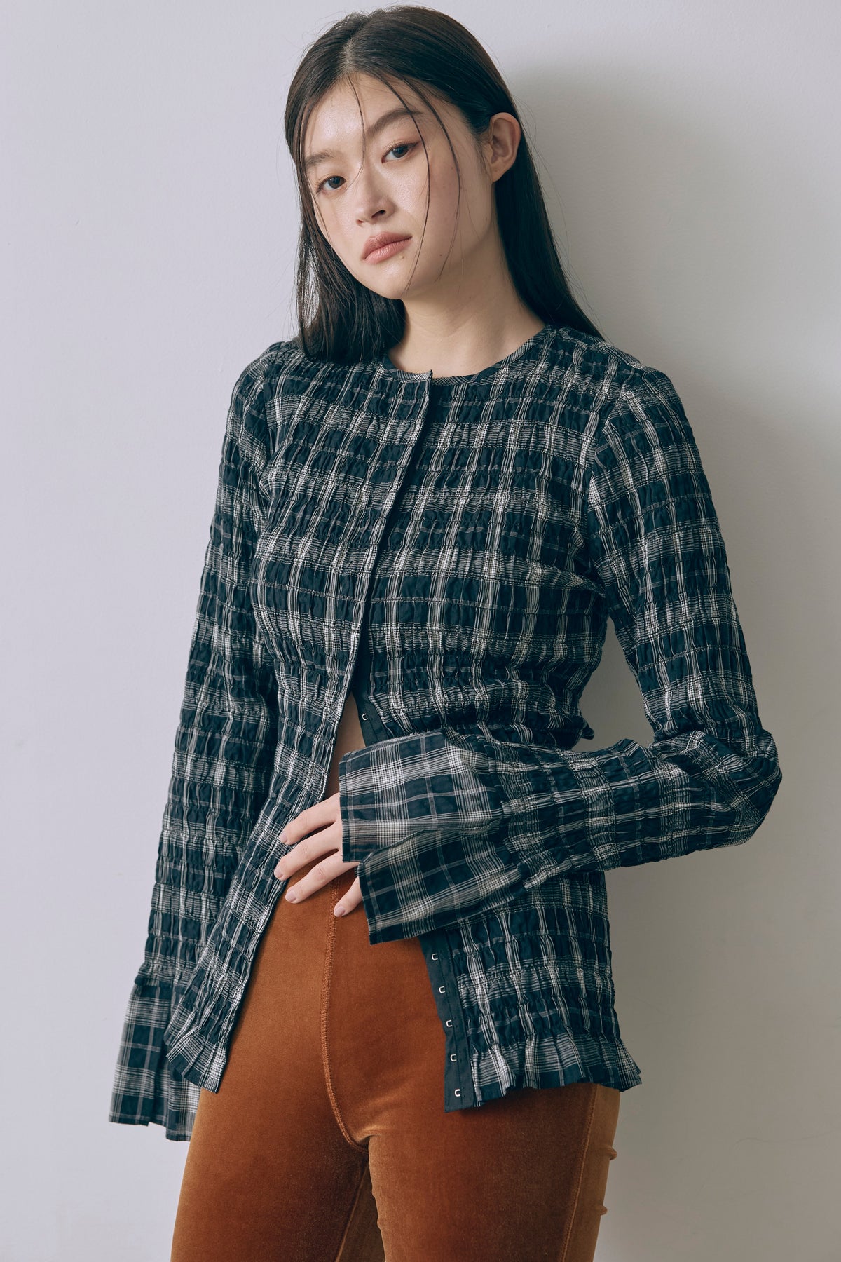 Smocked Check Blouse ブラック size:F model:171cm YUUMIKO