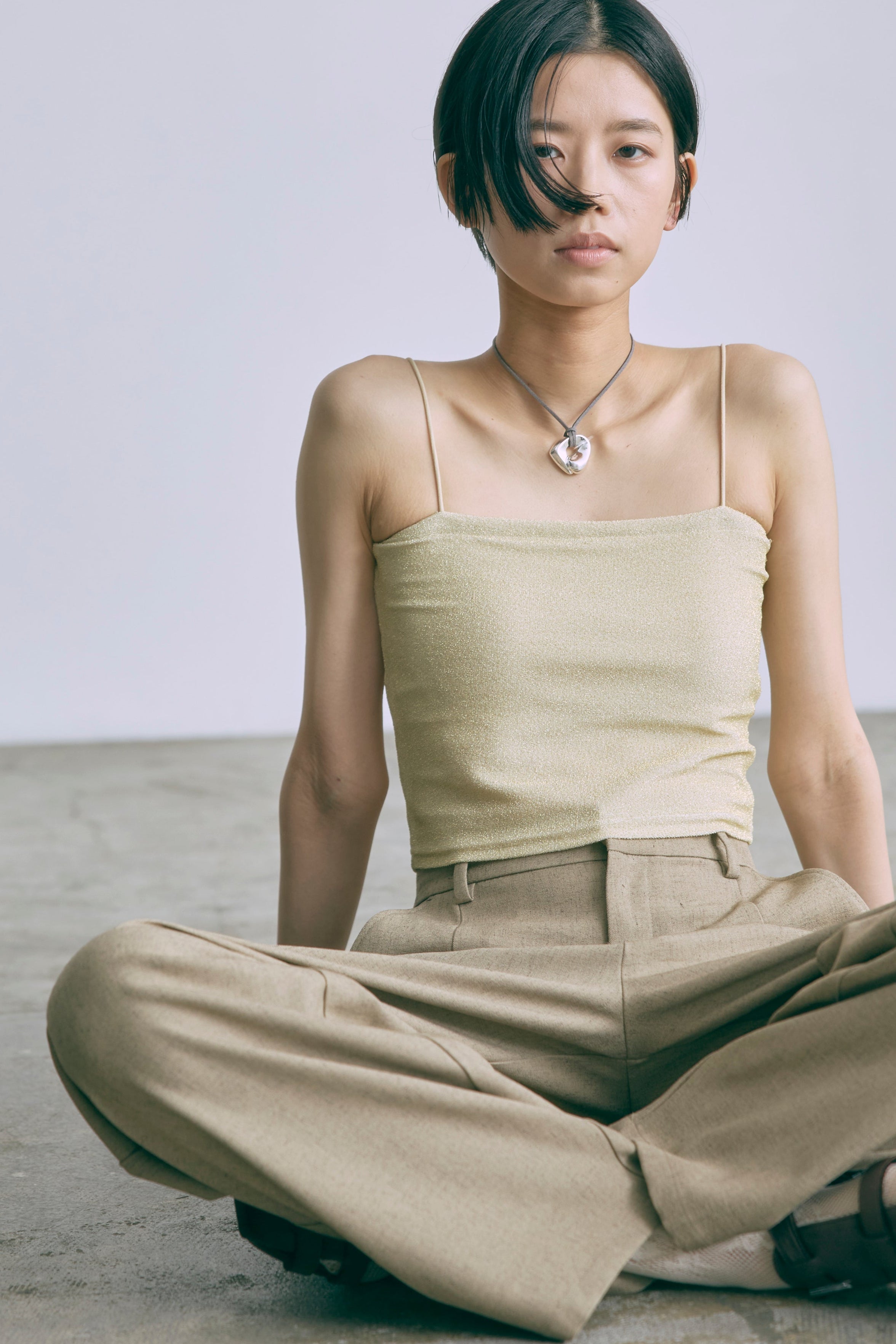 着用カラー:ゴールド モデル身長:170cm