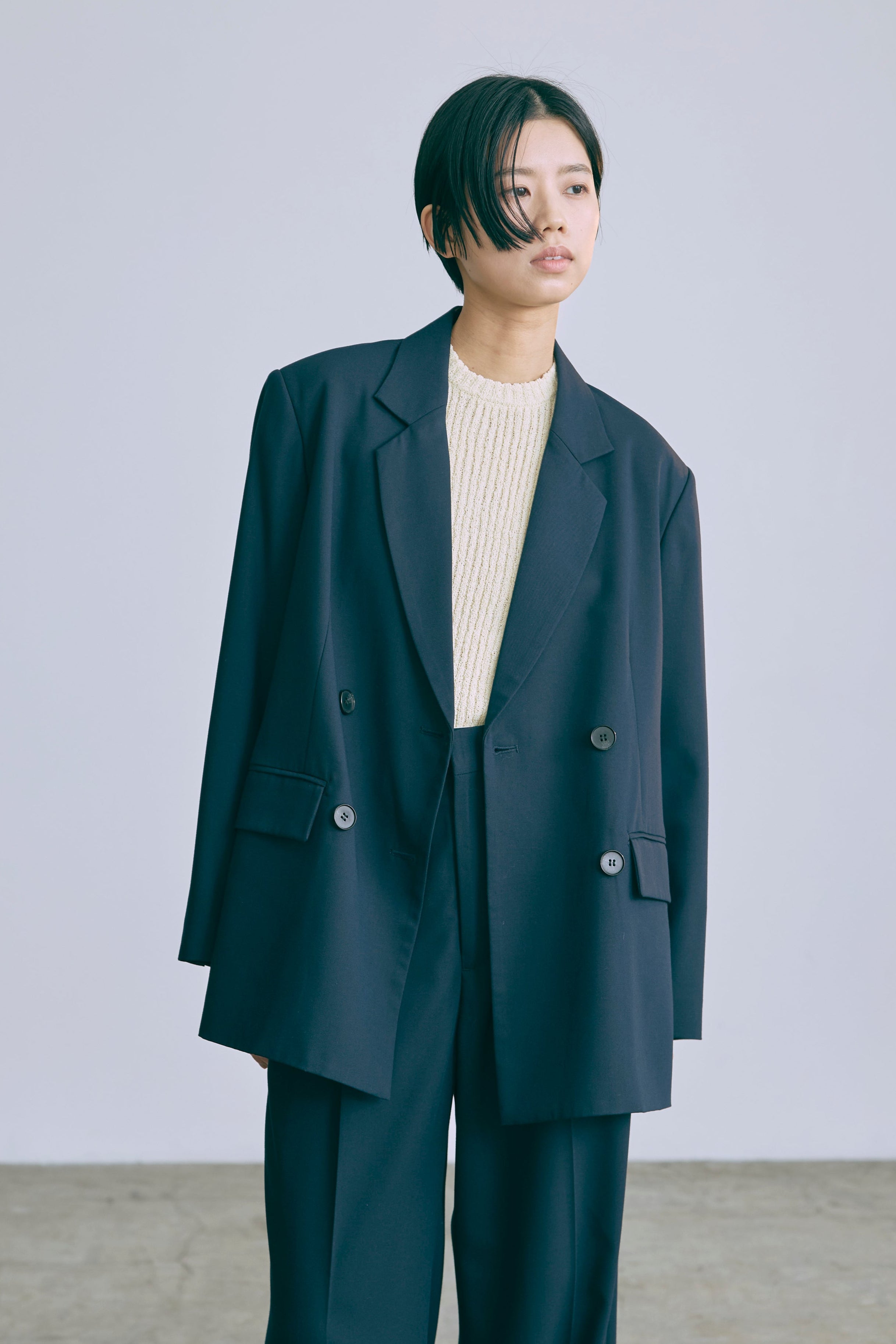 着用カラー:ネイビー 着用サイズ:1 モデル身長:170cm