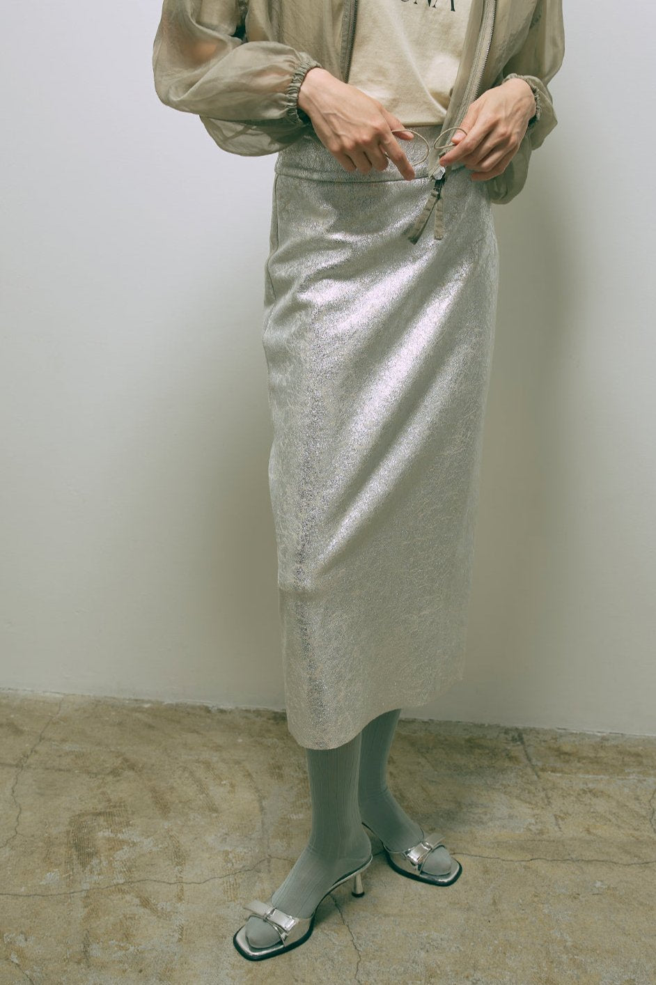 着用カラー:シルバー モデル身長:178cm