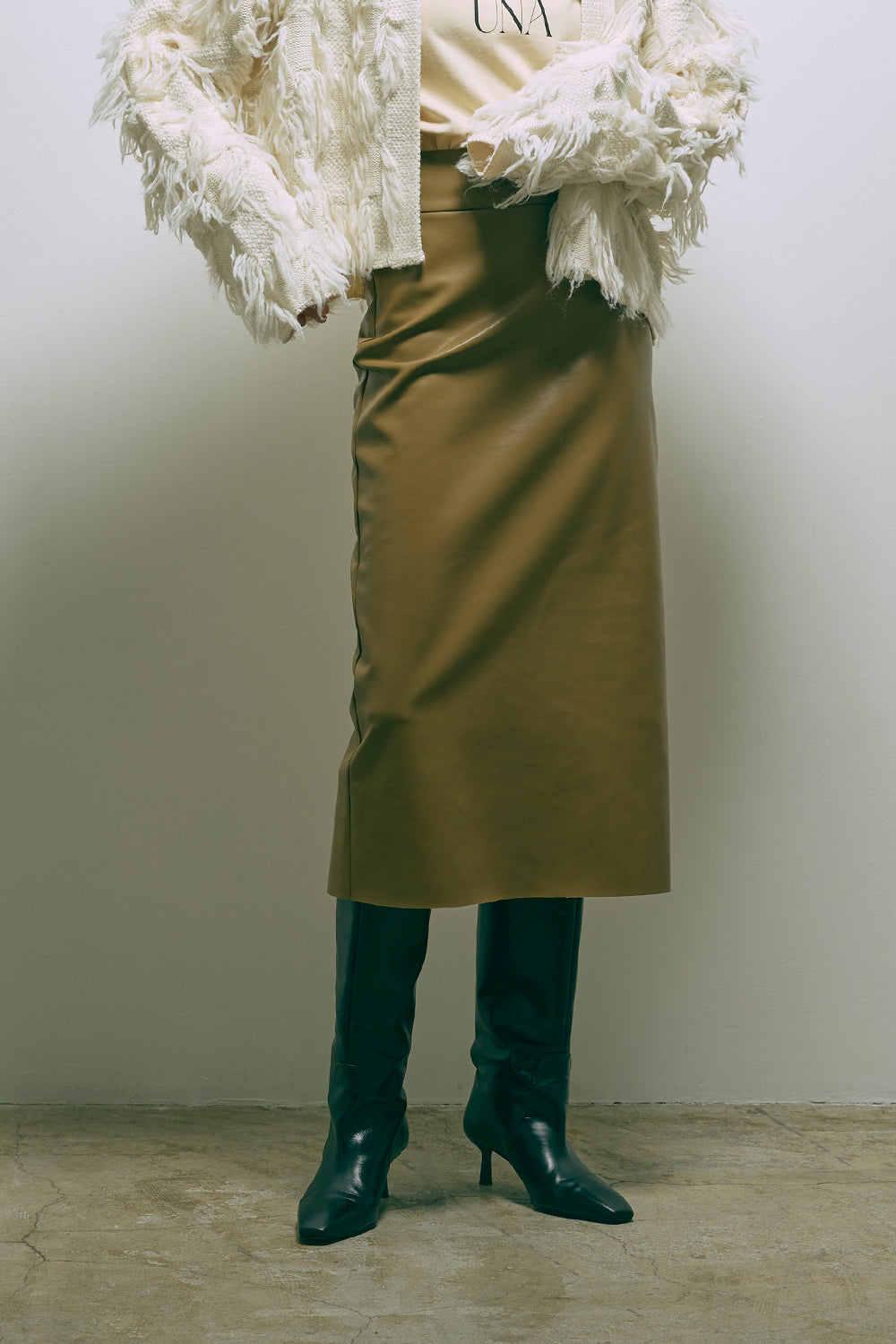 着用カラー:キャメル モデル身長:178cm