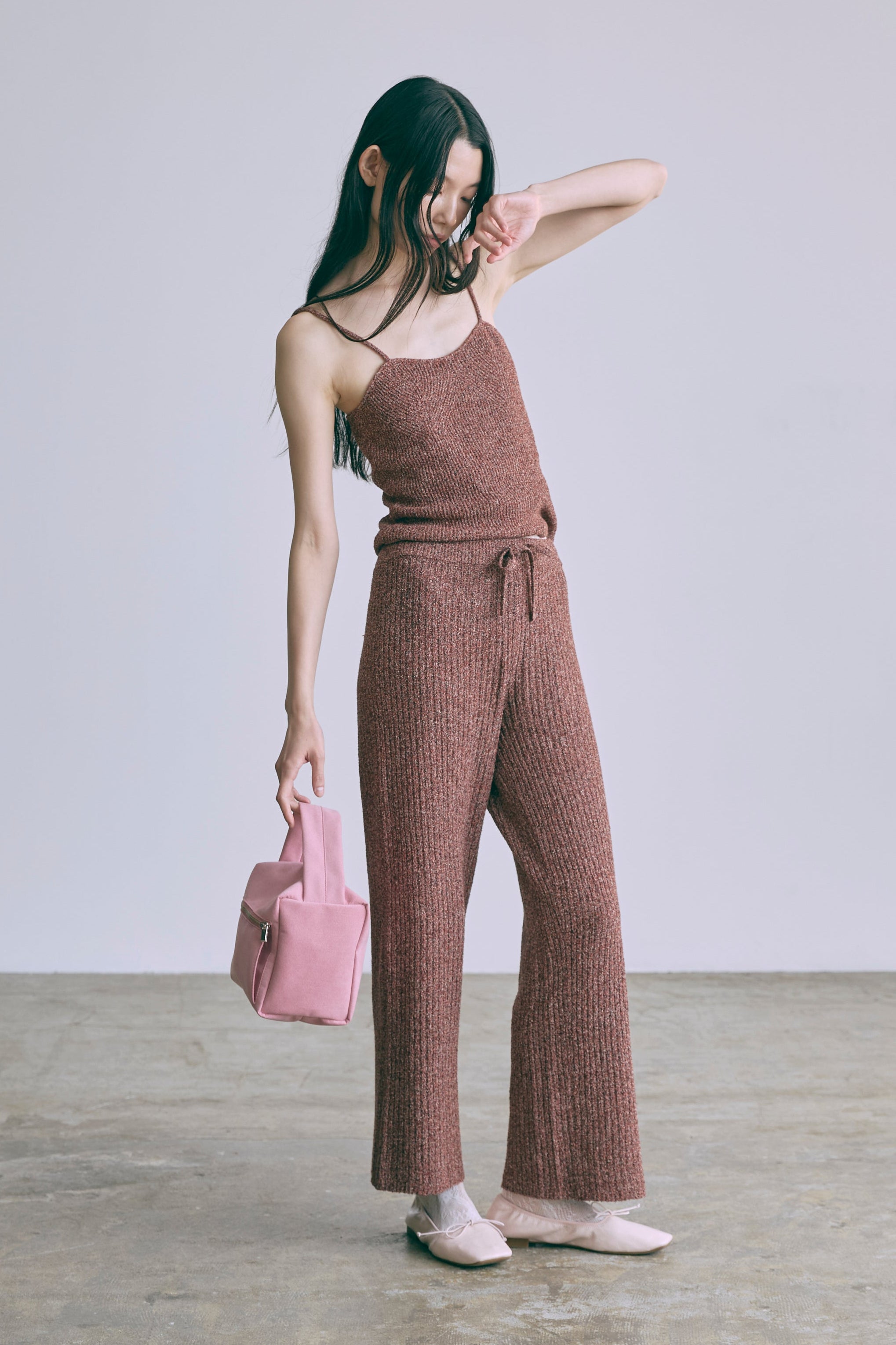 着用カラー:レッド モデル身長:174cm