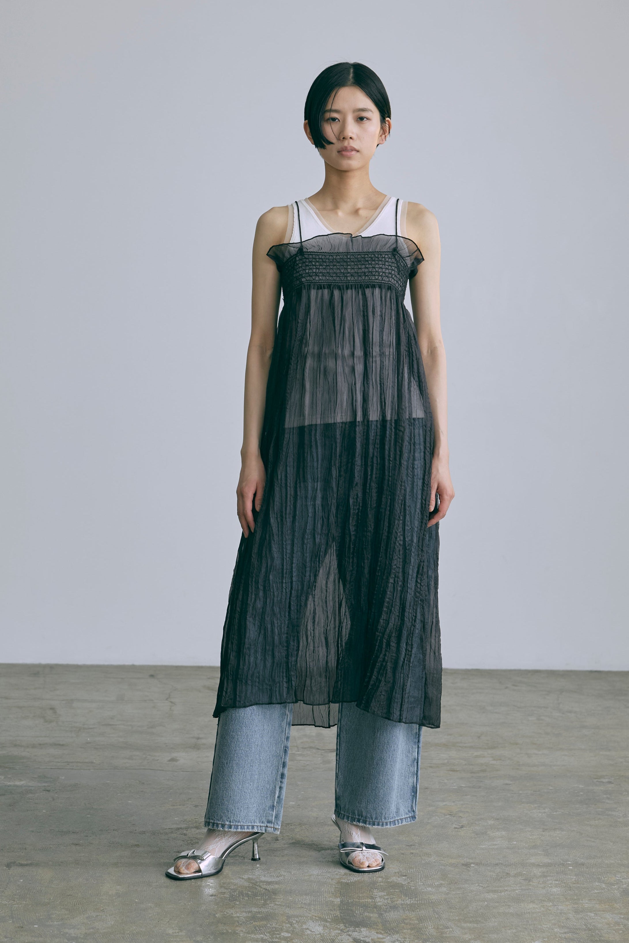 着用カラー:サックス 着用サイズ:1 モデル身長:170cm