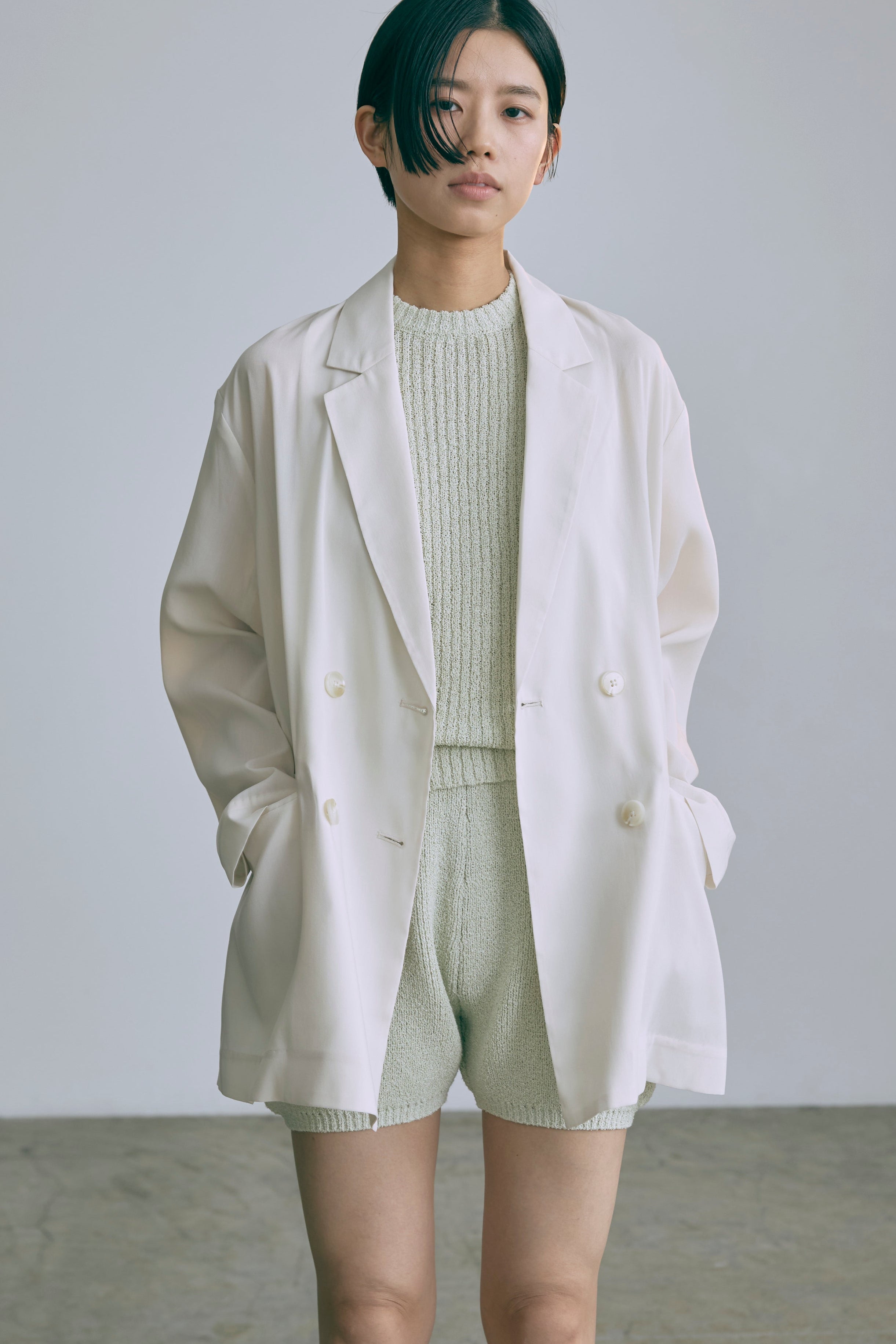 着用カラー:アイボリー モデル身長:170cm