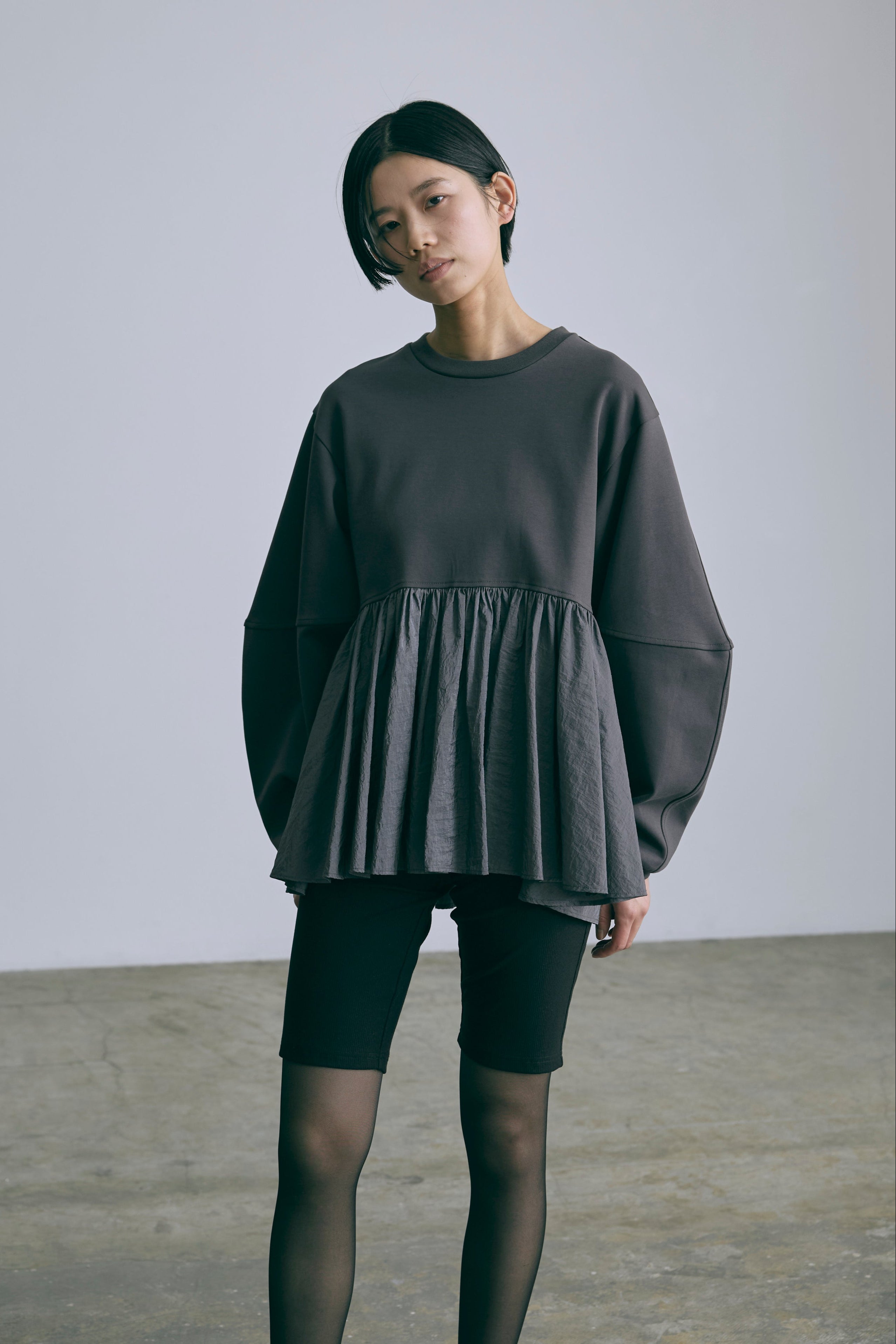 着用カラー:ブラック モデル身長:170㎝