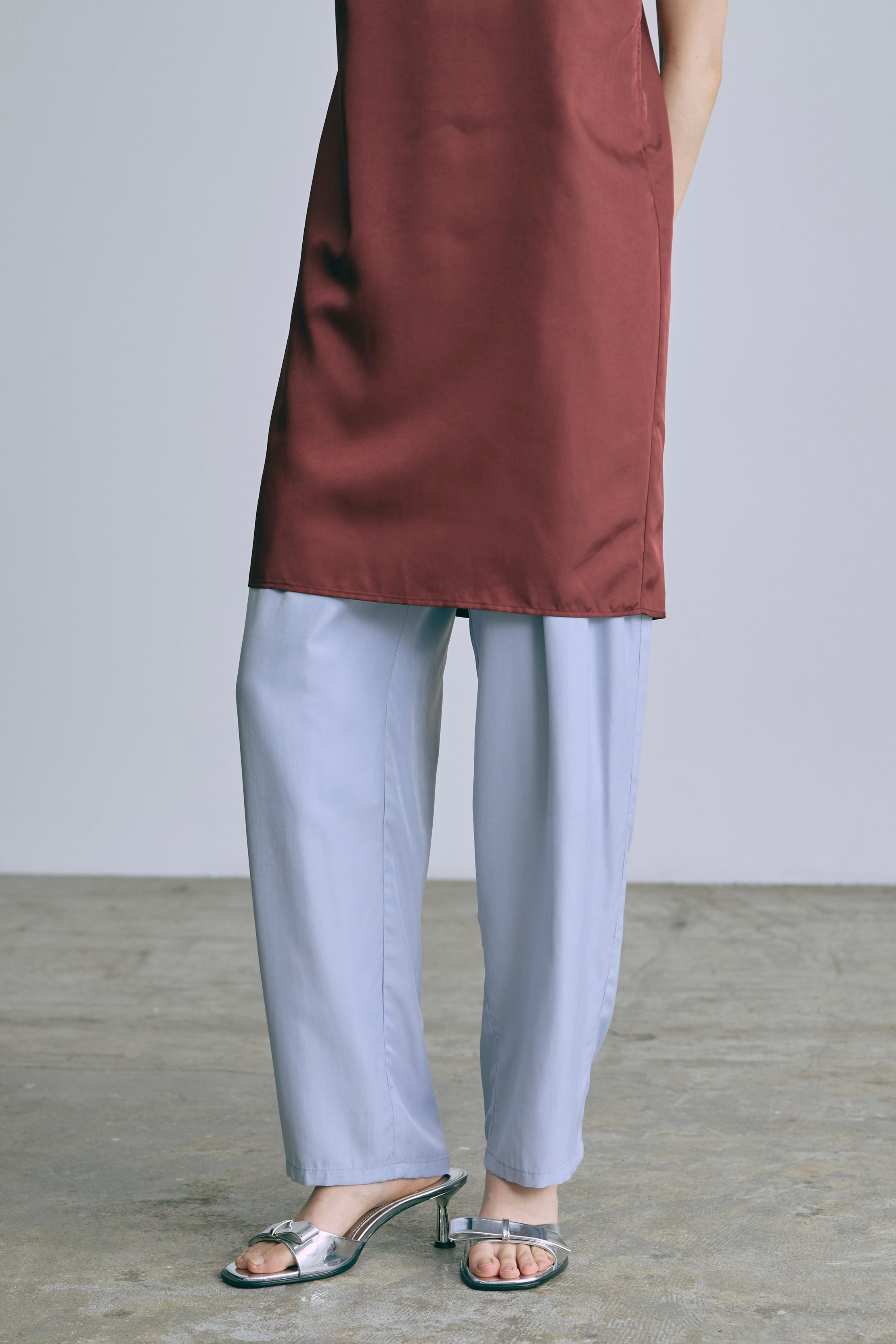 着用カラー:ブルー 着用サイズ:1サイズ モデル身長:170cm