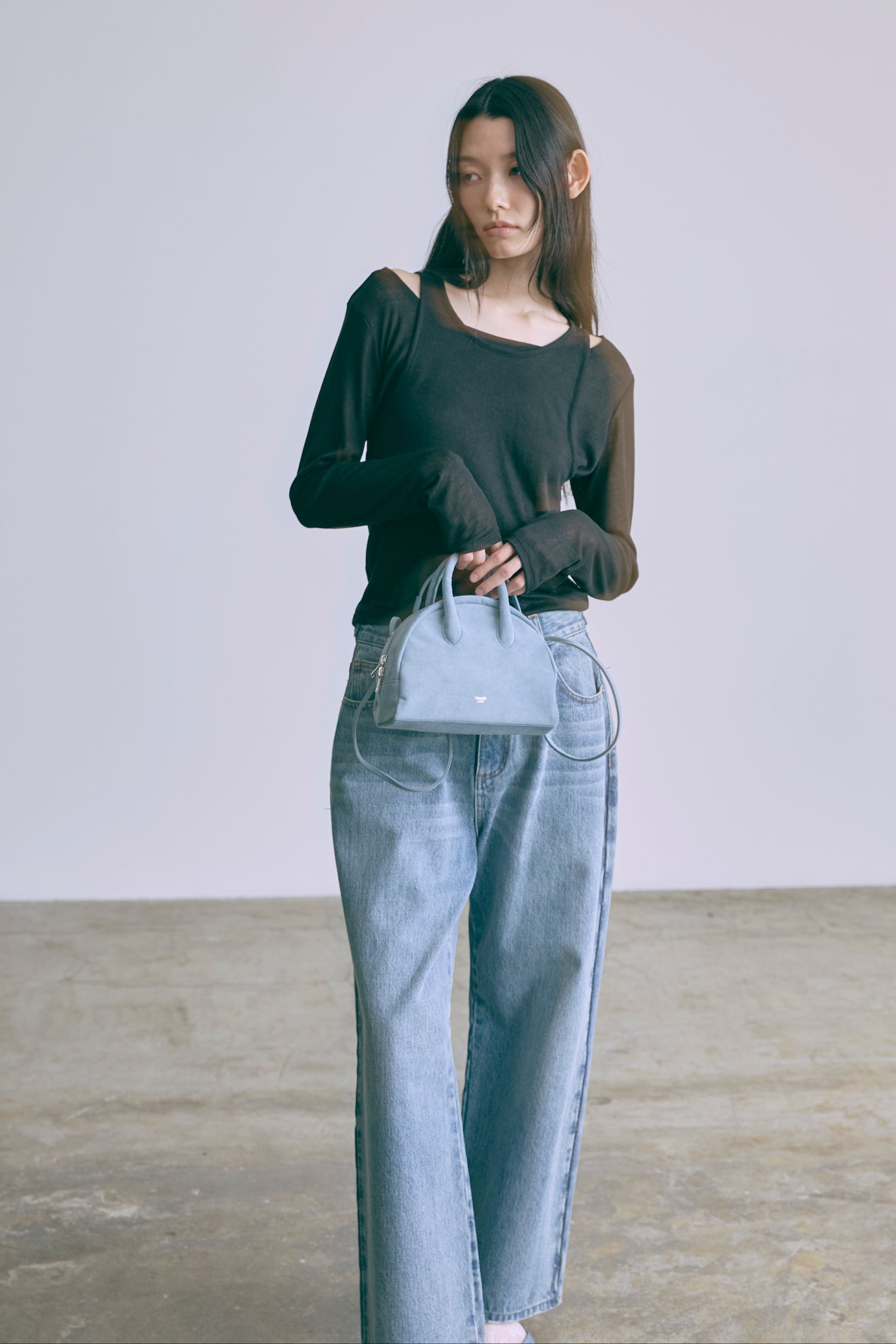 着用カラー:サックス 着用サイズ:1 モデル身長:174cm