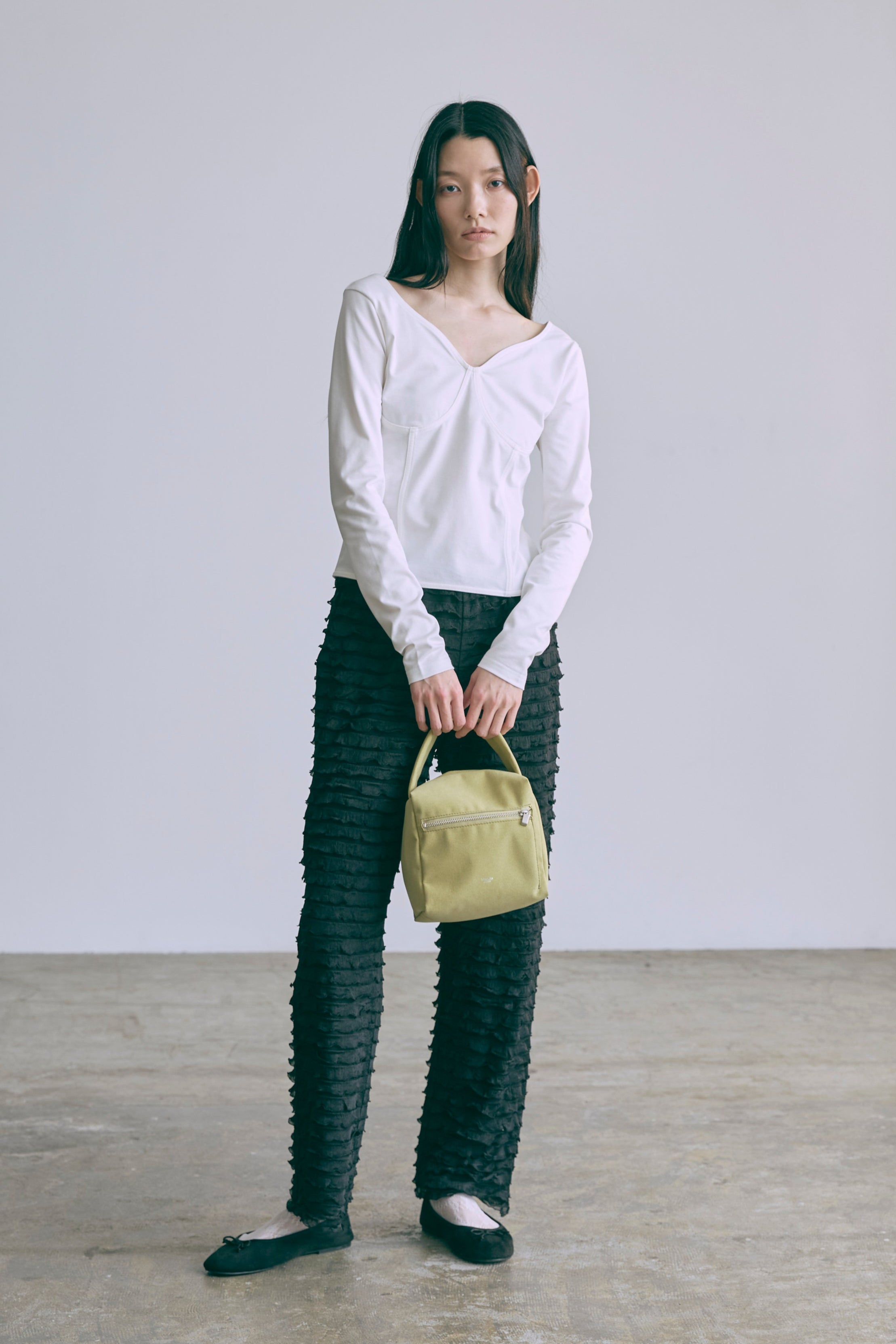 着用カラー:アイボリー モデル身長:174㎝