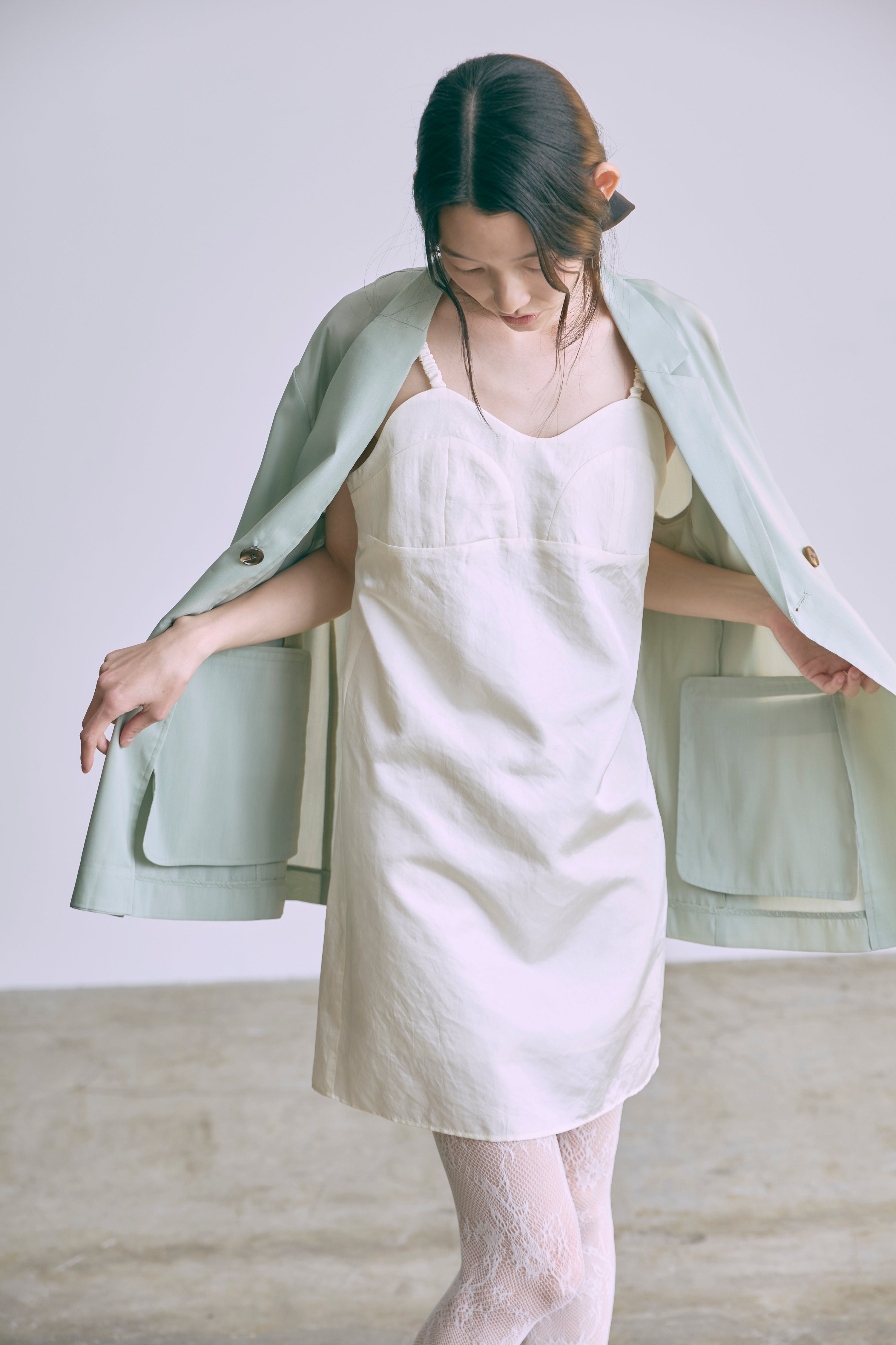 着用カラー:アイボリー モデル身長:174㎝