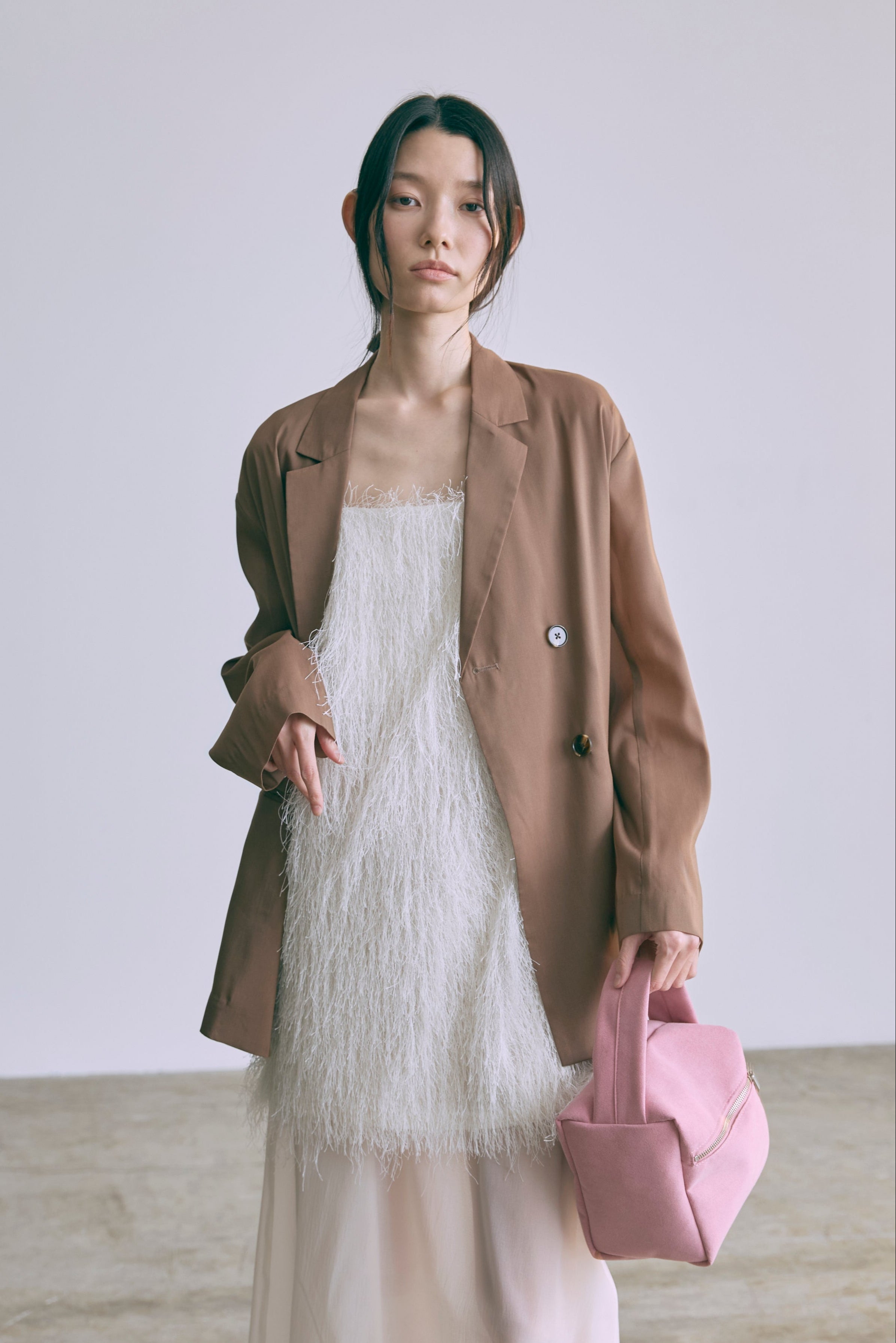 着用カラー:ブラウン モデル身長:174㎝